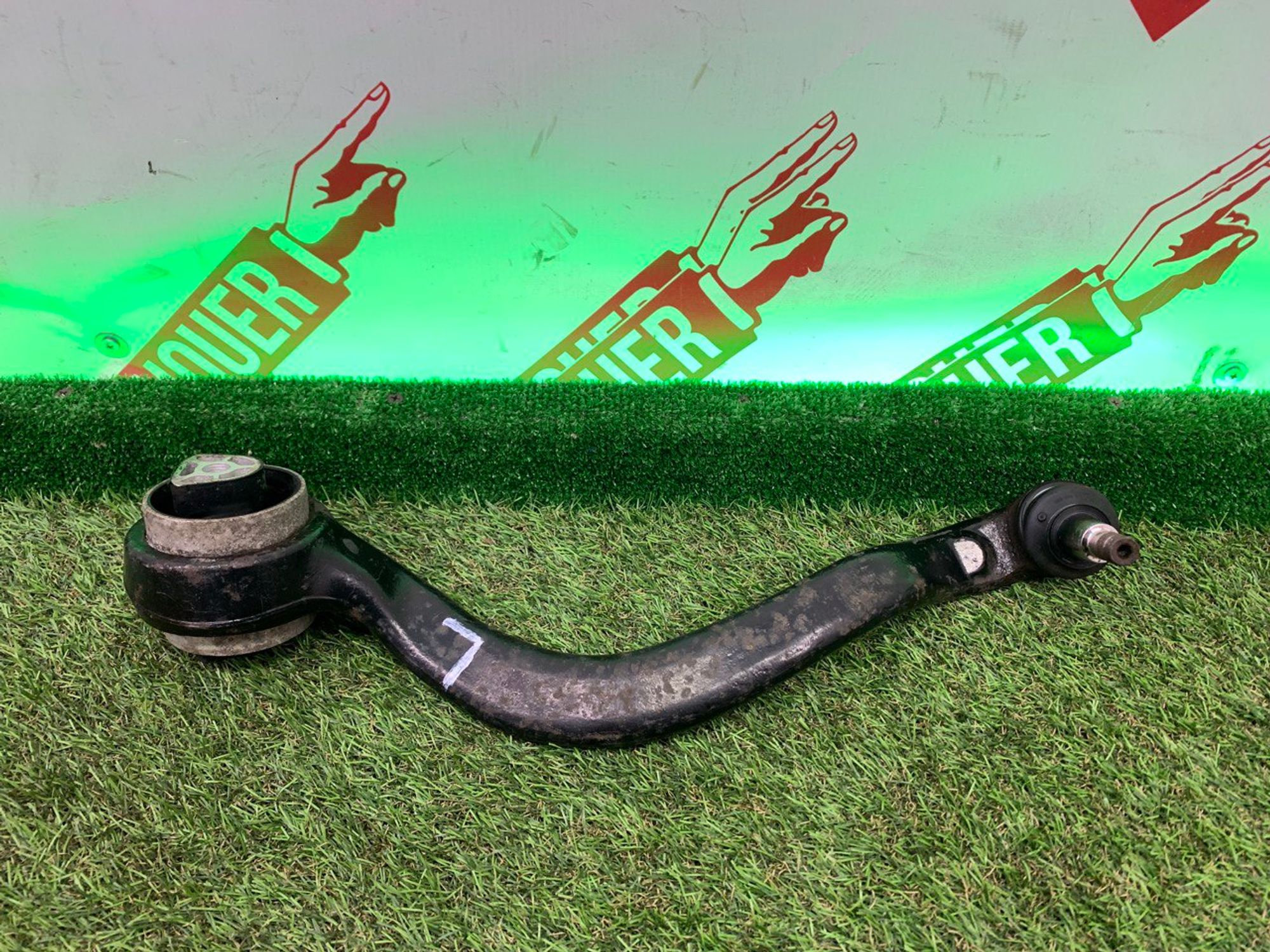 https://ycs.partsauto.market/partsauto-images/thmbs/h353NjtZg3VDP19b5HMt7LlpbQ93/6141e723527d52dee25e684a8b84824b/269895c59bcc10c480b1de5aca1ef5fe.jpg