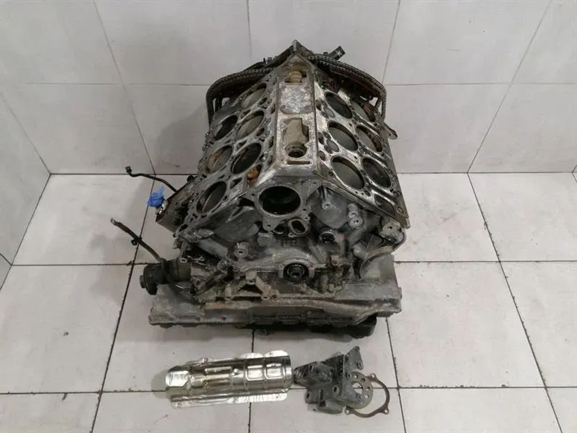 https://ycs.partsauto.market/partsauto-images/thmbs/h353NjtZg3VDP19b5HMt7LlpbQ93/61489e909895a99c19eb2617da72a8c1/35a2ffba3c550a04941d1be8dbfd007e.jpg