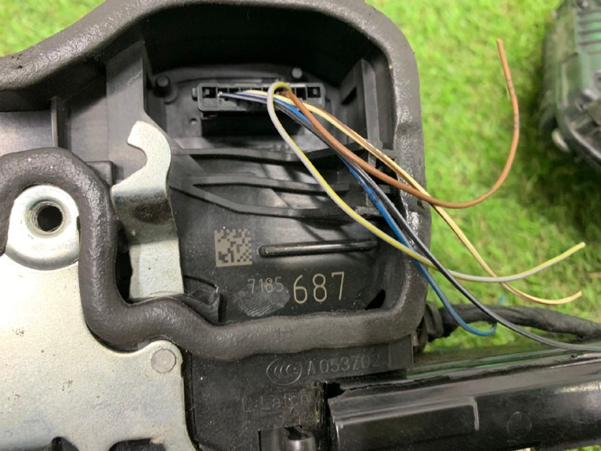 Замок задний левый с доводчиком BMW F01 F02, 15000 рублей, Москва