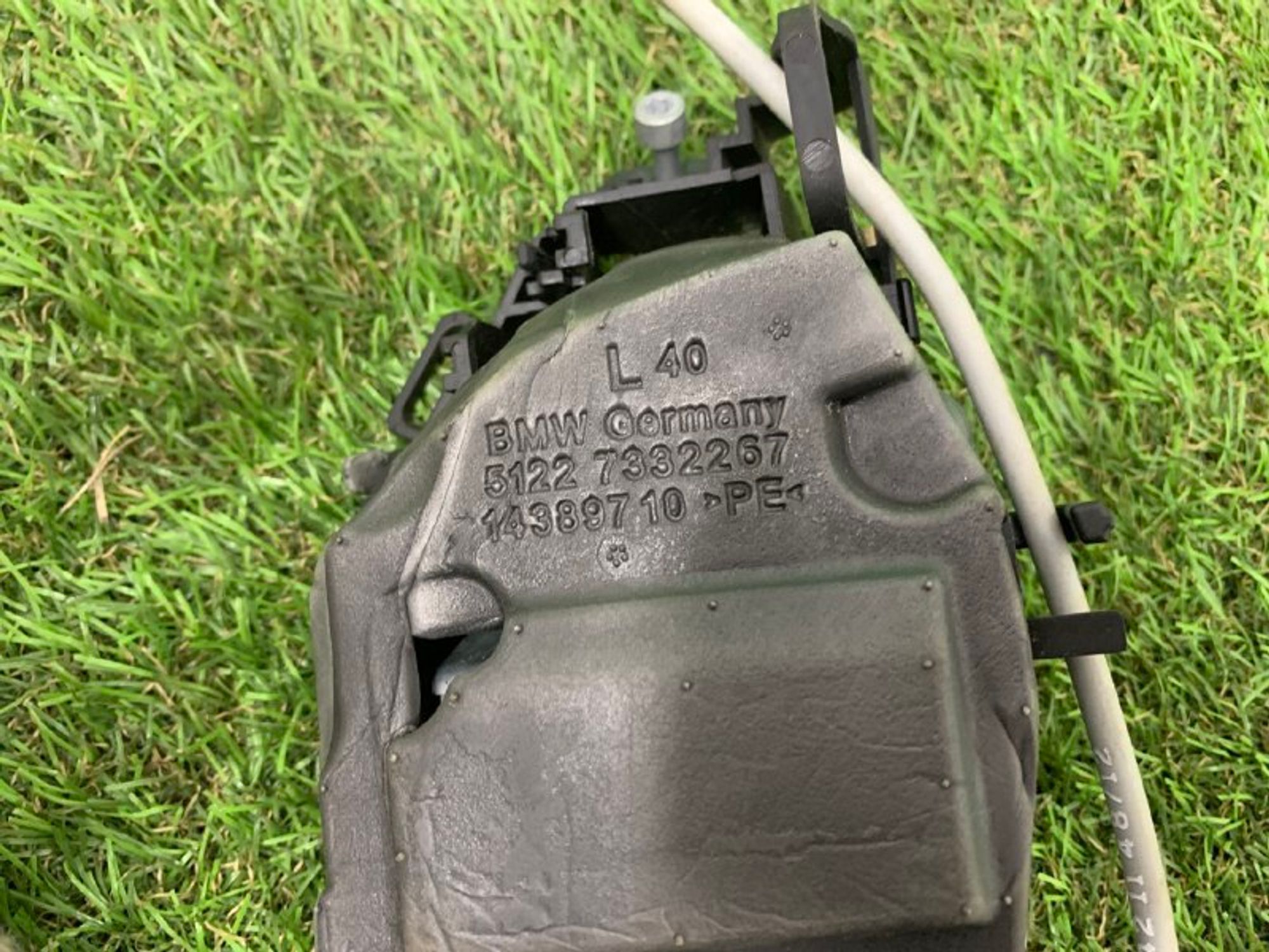 Кронштейн ручки задний левый Bmw F30 F80 БМВ Ф30 Ф80, 3000 рублей, Москва