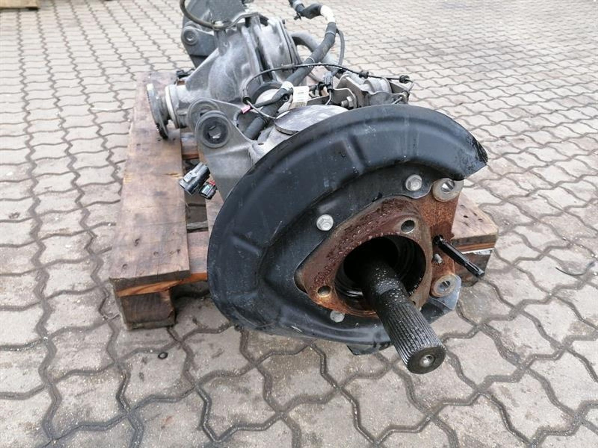 https://ycs.partsauto.market/partsauto-images/thmbs/h353NjtZg3VDP19b5HMt7LlpbQ93/6585f36c78a75d10ae1f7a1c1e10ea06/f59a203f67f3880c0bbc99b58e09608a.jpg