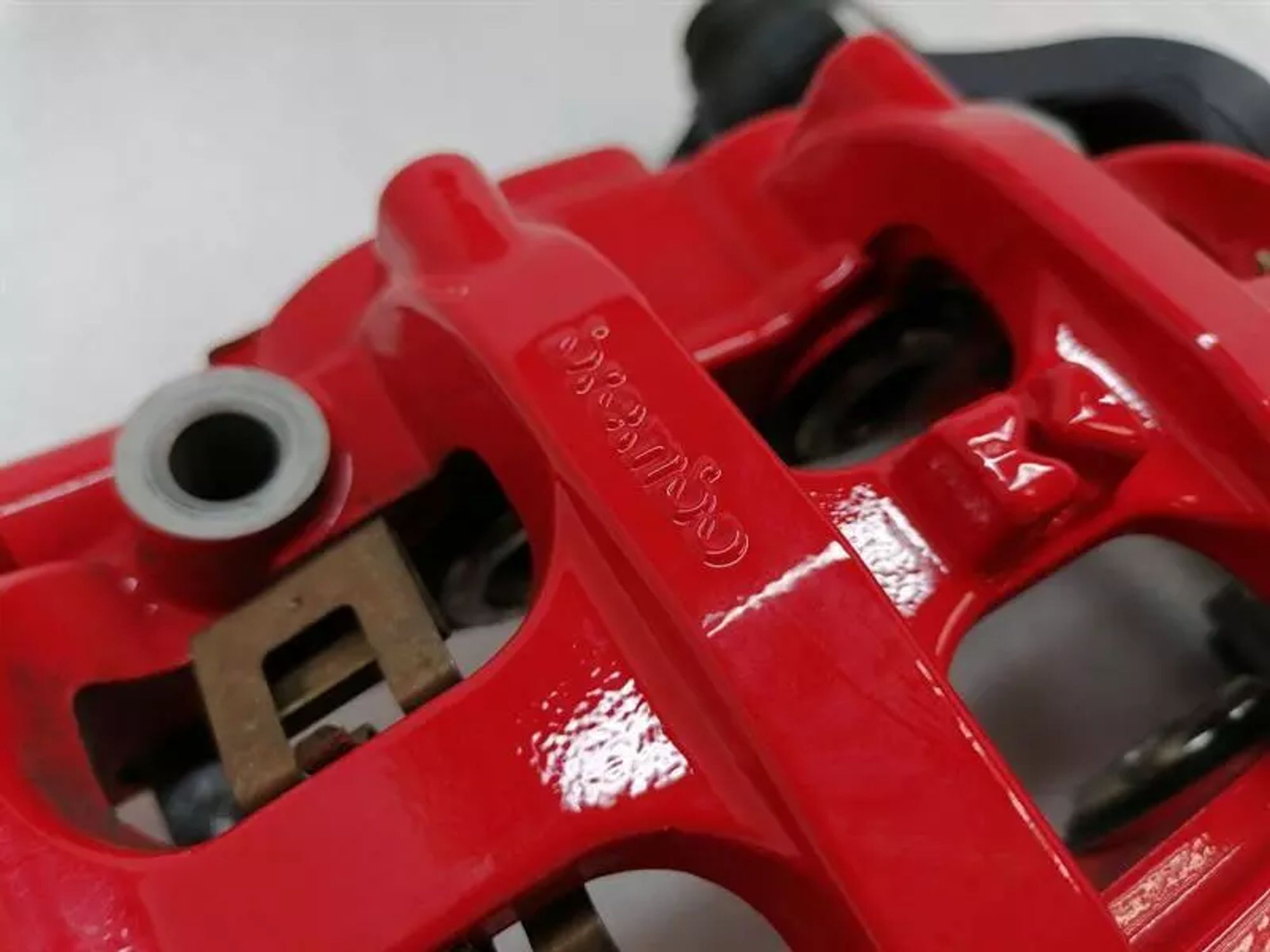 Суппорт задний левый Ferrari 812 Superfast 335705, 350000 рублей, Москва