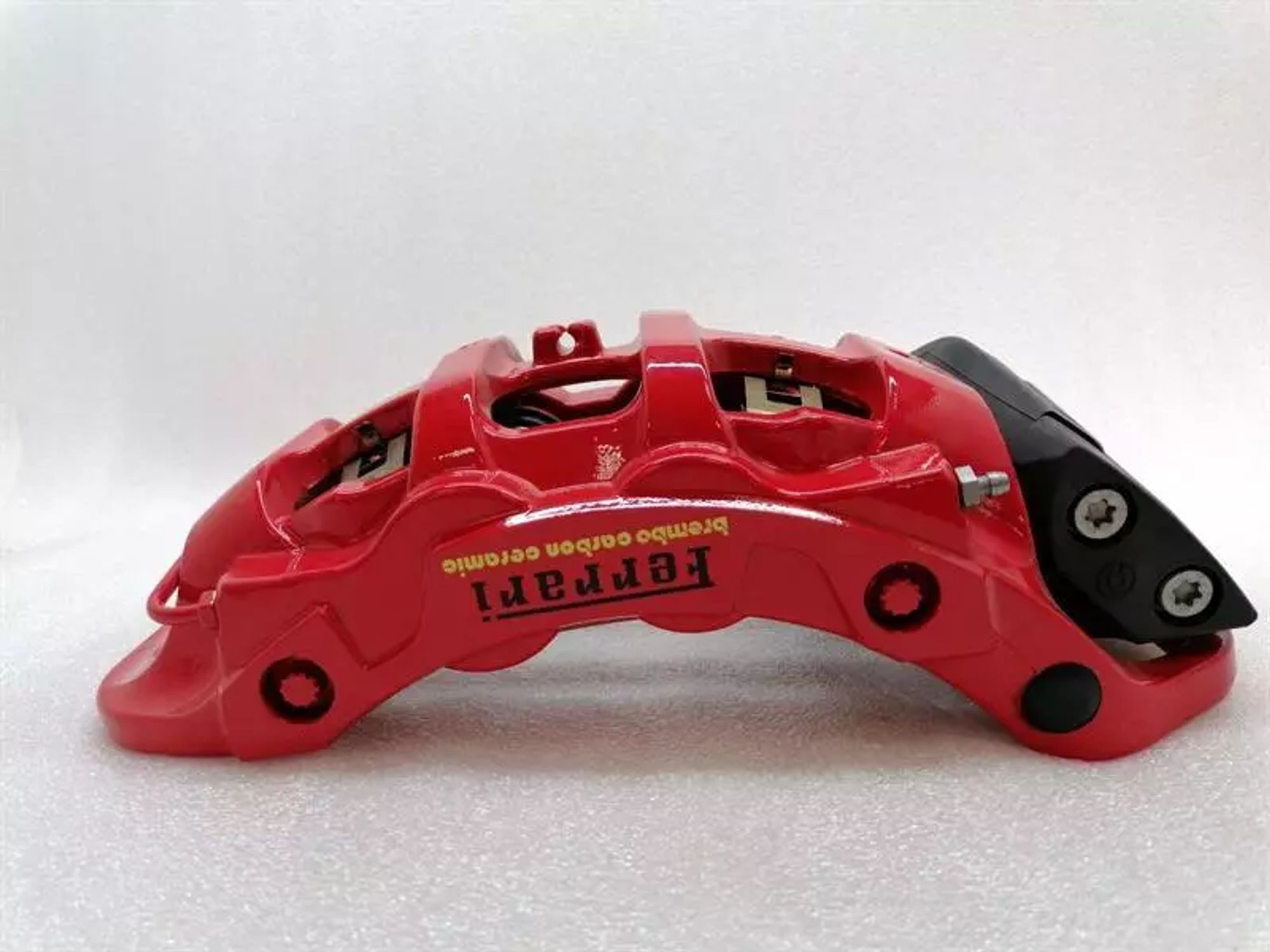 Суппорт задний левый Ferrari 812 Superfast 335705, 350000 рублей, Москва