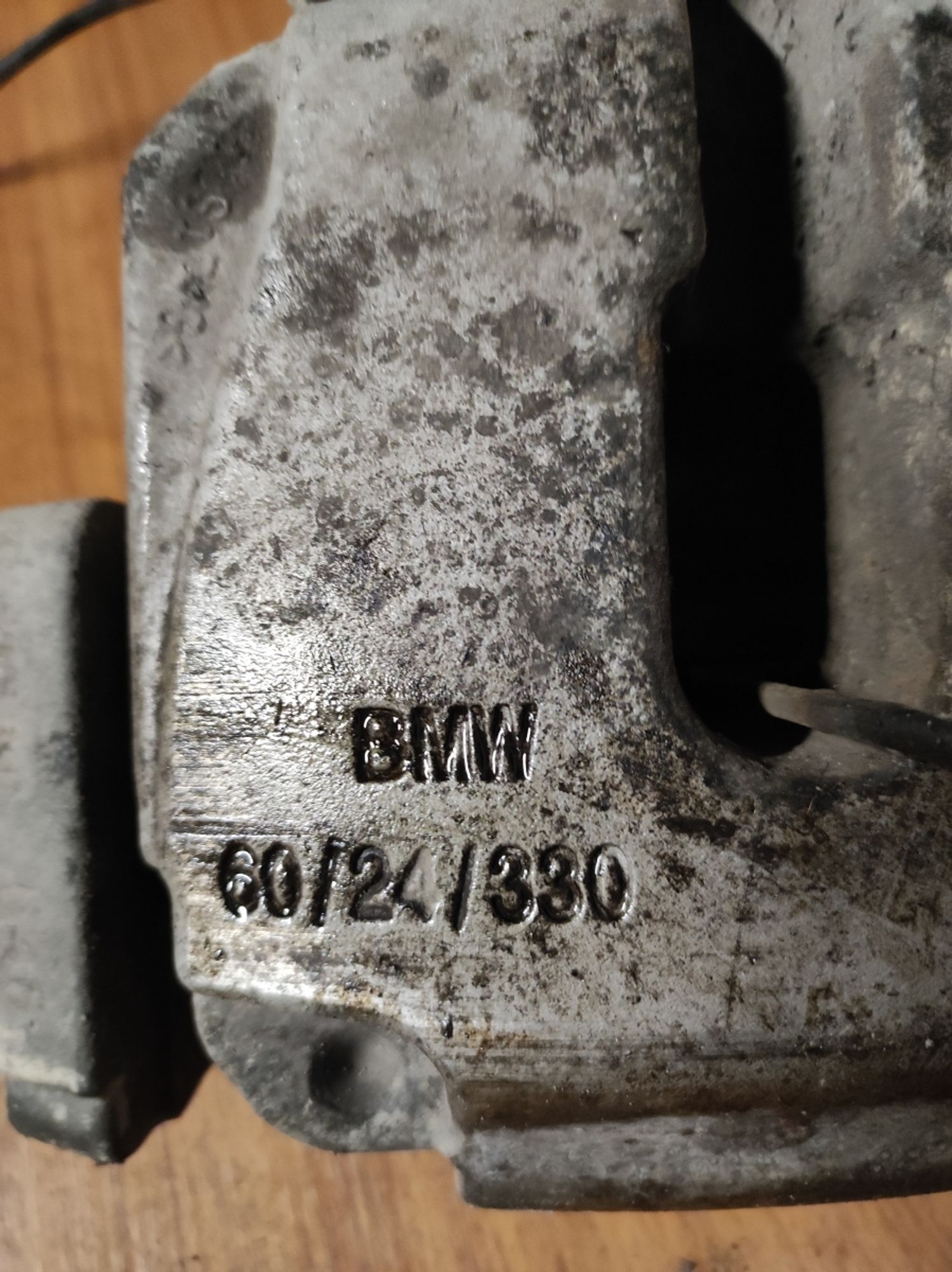 https://ycs.partsauto.market/partsauto-images/thmbs/h353NjtZg3VDP19b5HMt7LlpbQ93/6e3ddfeb736f99c1dfcb403588075ddb/287a0451a33f5b6c9522e8b02362b9e5.jpg