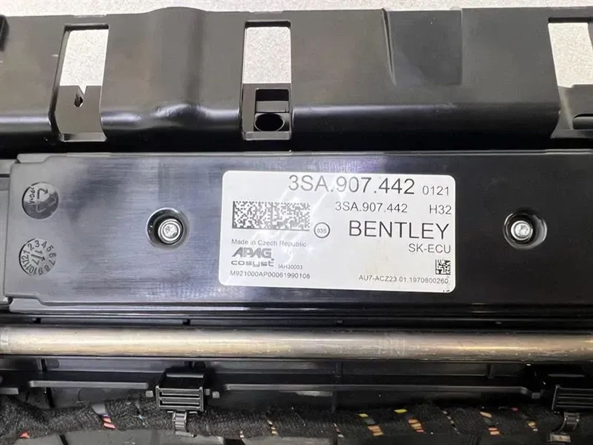 дисплей Bentley GT 3S, 435000 рублей, Москва