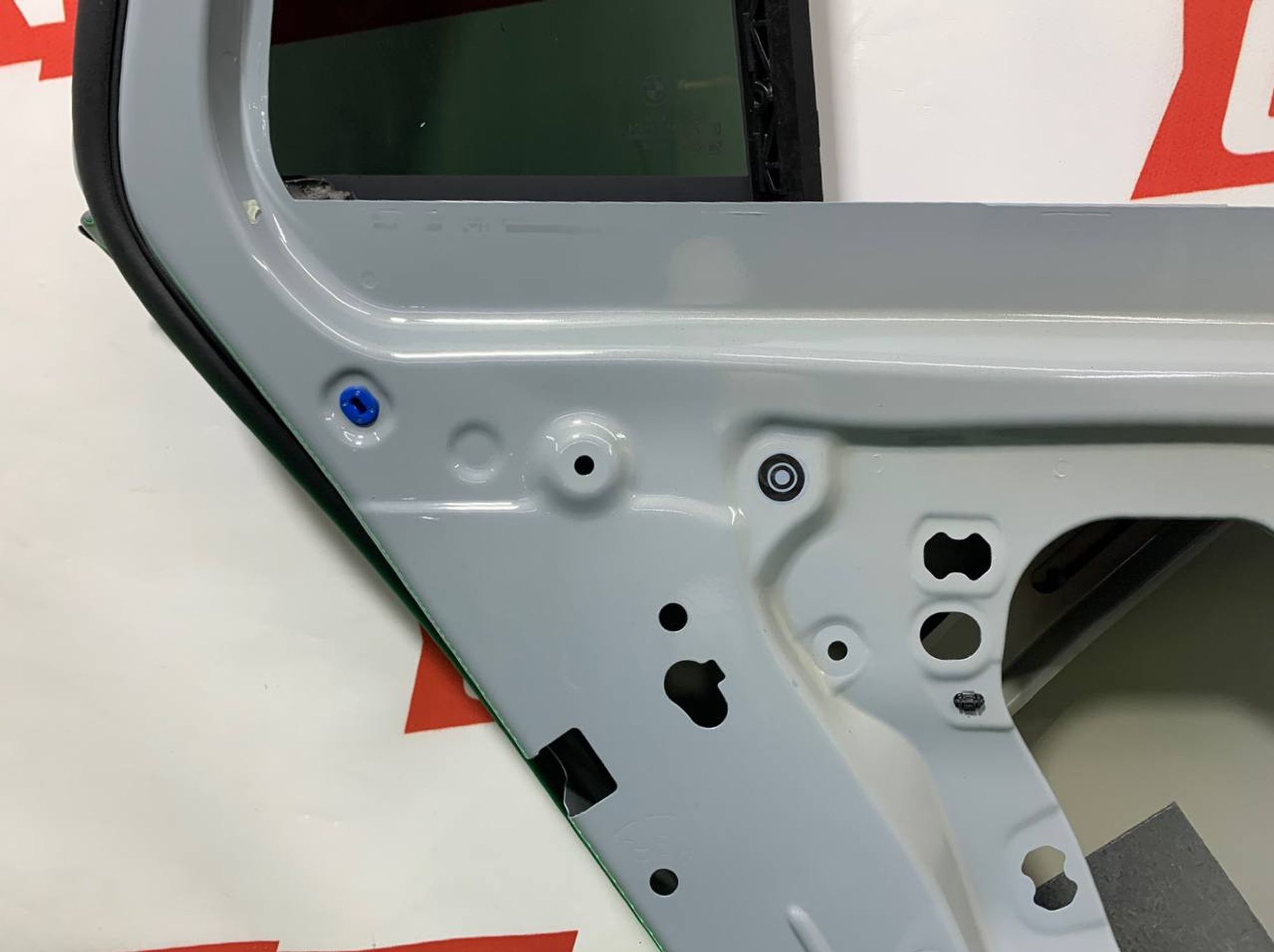 https://ycs.partsauto.market/partsauto-images/thmbs/h353NjtZg3VDP19b5HMt7LlpbQ93/6feb809c7a1f7edb90532ddd843d6b2d/64e362f9a2f1609a9b243752c250a42f.jpg