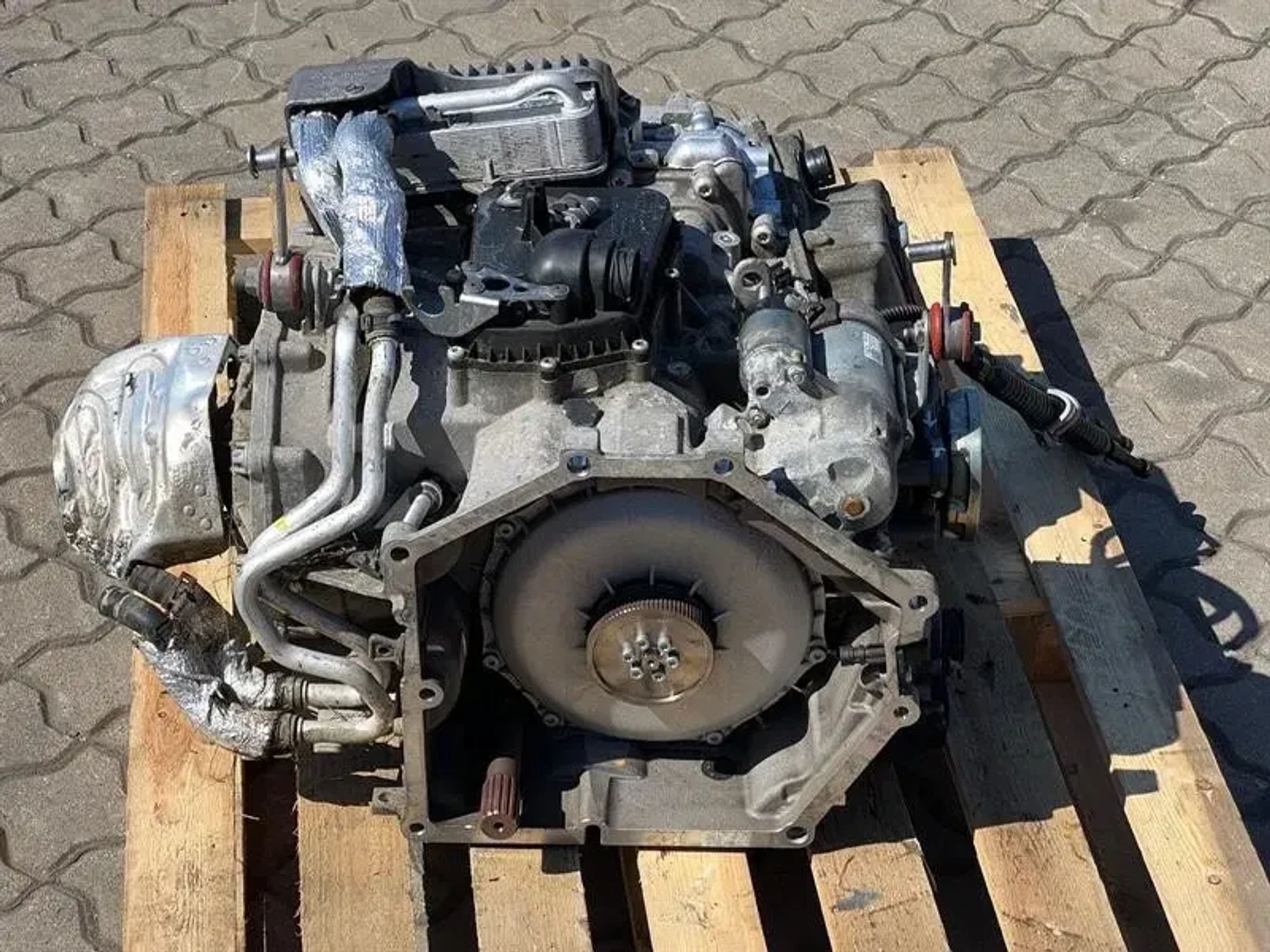 https://ycs.partsauto.market/partsauto-images/thmbs/h353NjtZg3VDP19b5HMt7LlpbQ93/709732032259f7b0ba8e483ba96b43cc/f73868a15c04b2fffb7523db6b334985.jpg