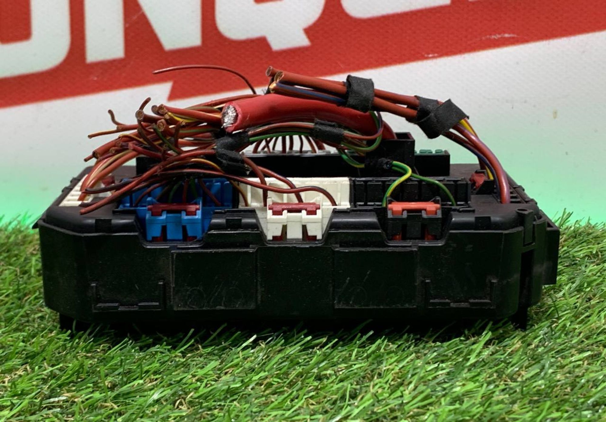 https://ycs.partsauto.market/partsauto-images/thmbs/h353NjtZg3VDP19b5HMt7LlpbQ93/70d6187f4b0324c1f3596d1f36441b88/17bd881e16017c4e8e8e20a0e1e37e3f.jpg
