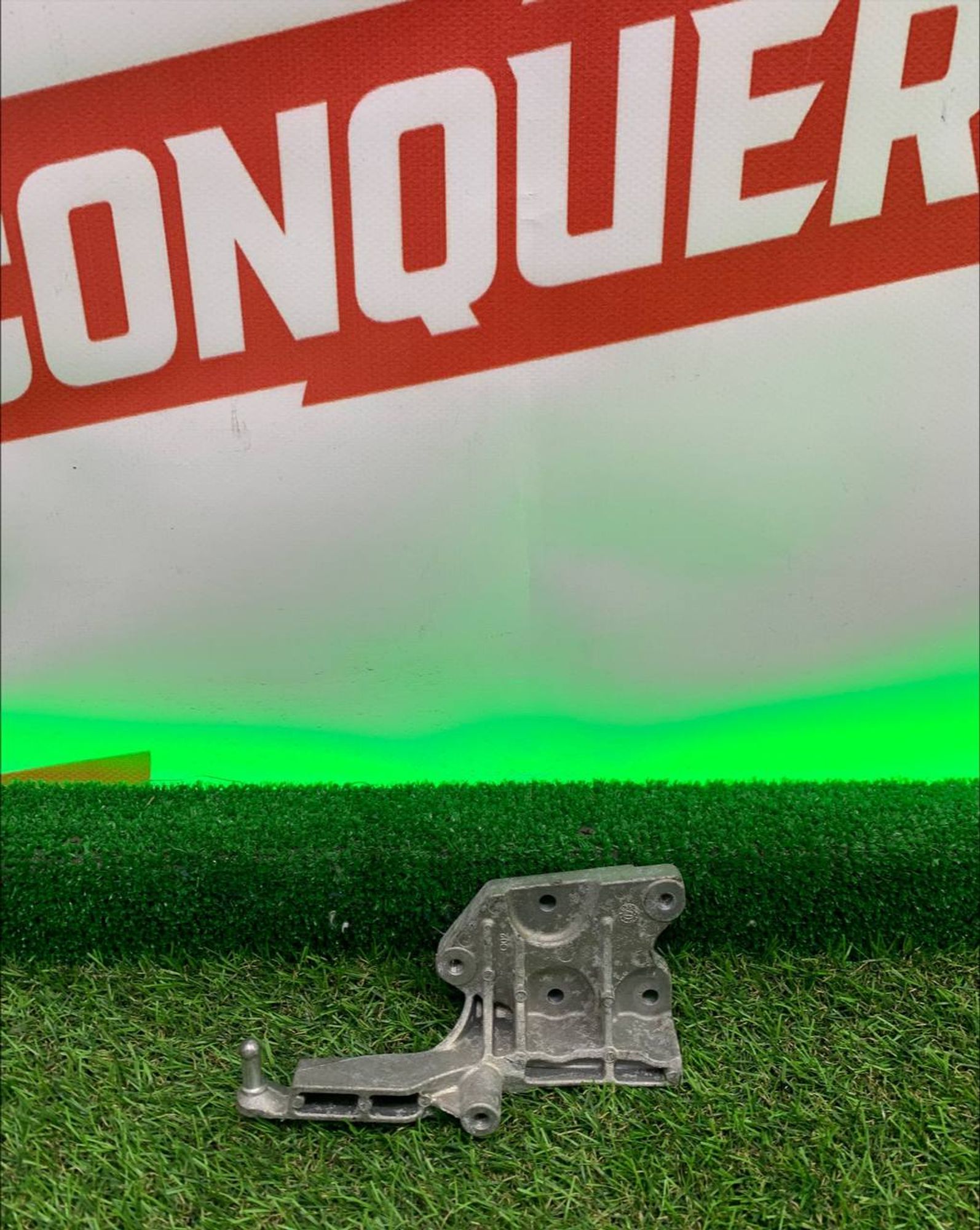 Кронштейн крепления фильтра Мерседес OM651, 2000 рублей, Москва