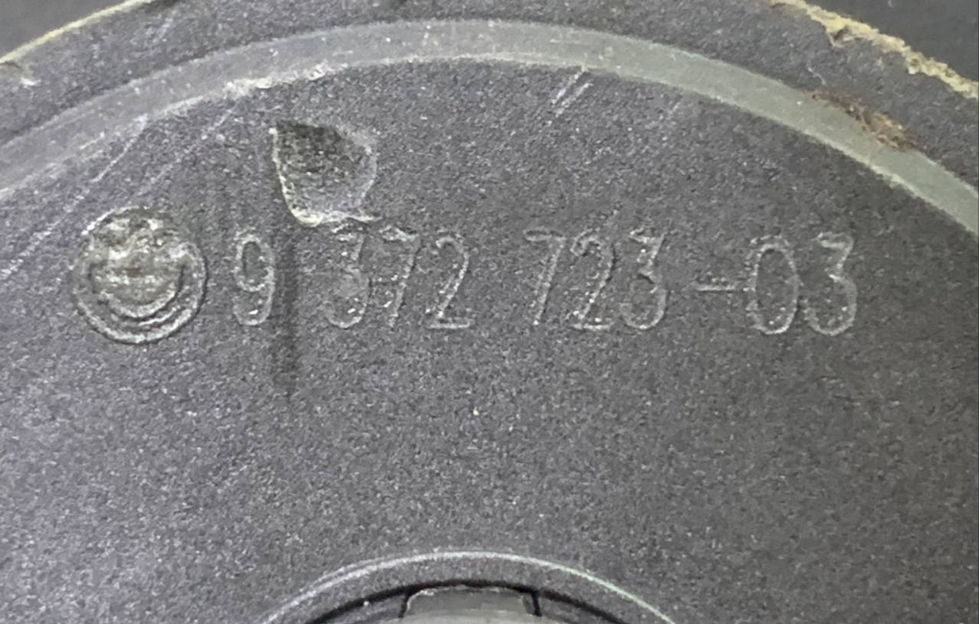 https://ycs.partsauto.market/partsauto-images/thmbs/h353NjtZg3VDP19b5HMt7LlpbQ93/72fa90d540898d1b399fc209d51faff1/62542a6aecadecd112b25a70f0a2da90.jpg