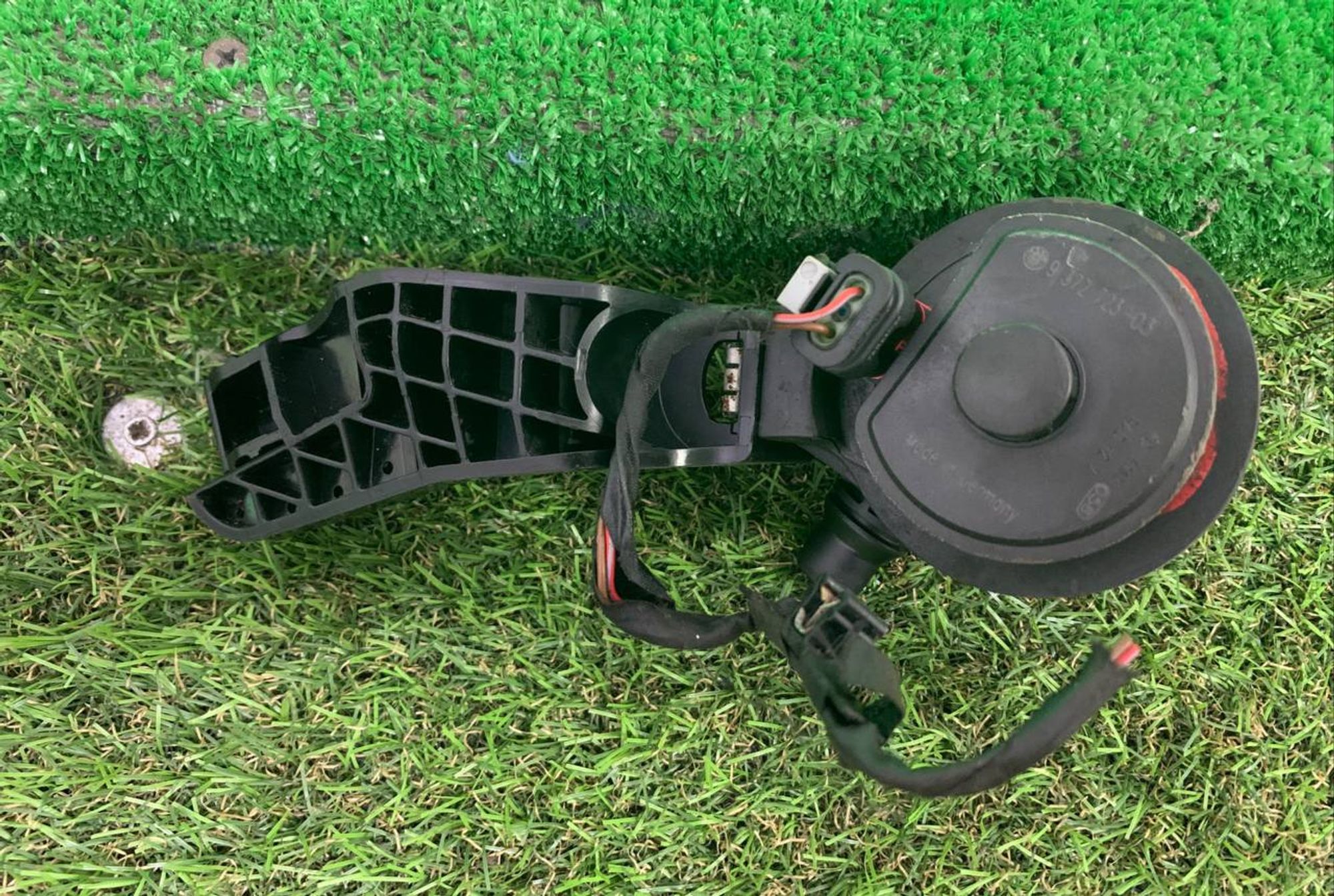 https://ycs.partsauto.market/partsauto-images/thmbs/h353NjtZg3VDP19b5HMt7LlpbQ93/72fa90d540898d1b399fc209d51faff1/7f31b53d95d3d17ab98ef49916d0d0dc.jpg