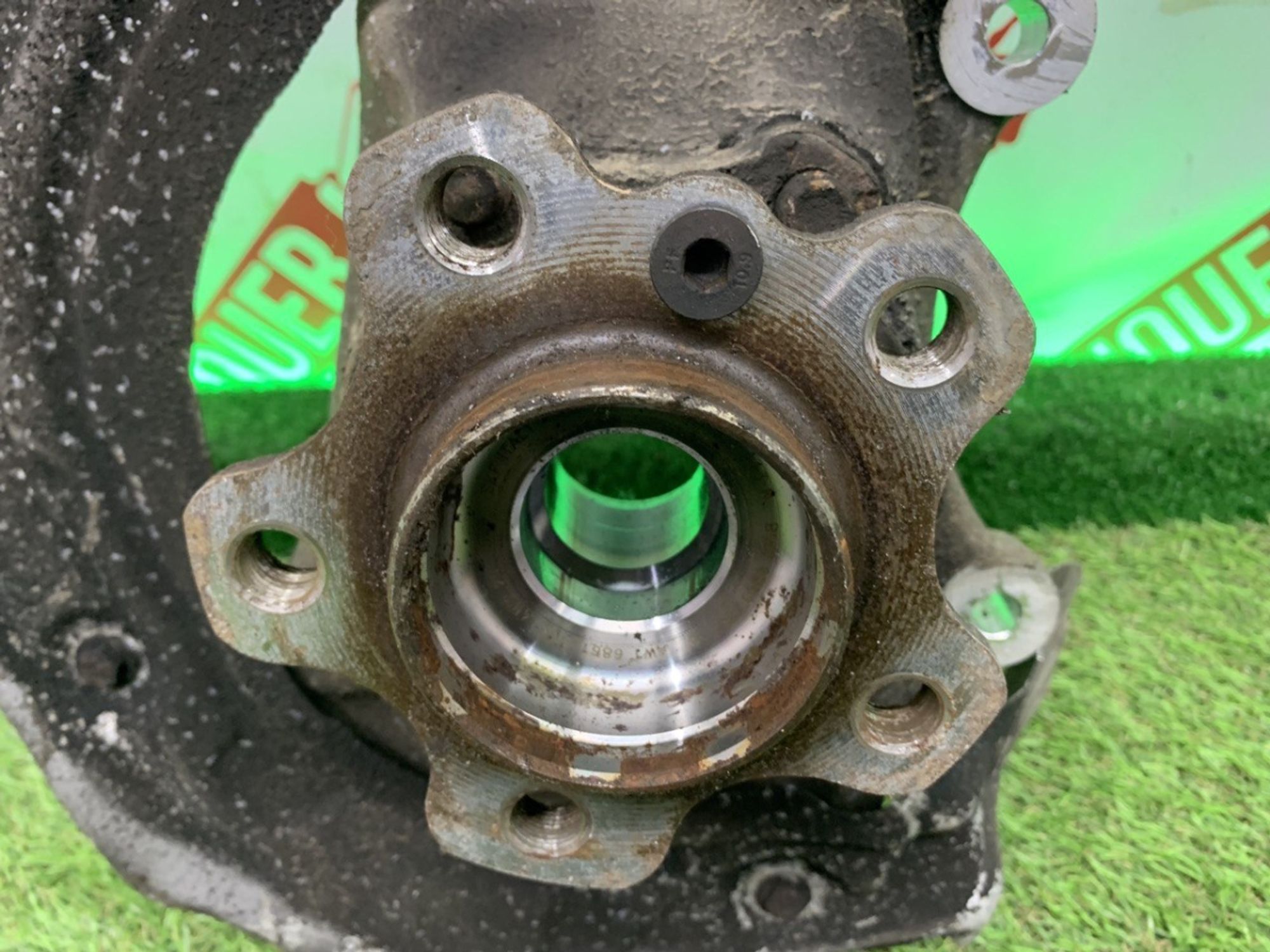 Кулак заднего правого колеса в сборе с ступицей BMW X5 E70 X6 E71, 3500 рублей, Москва