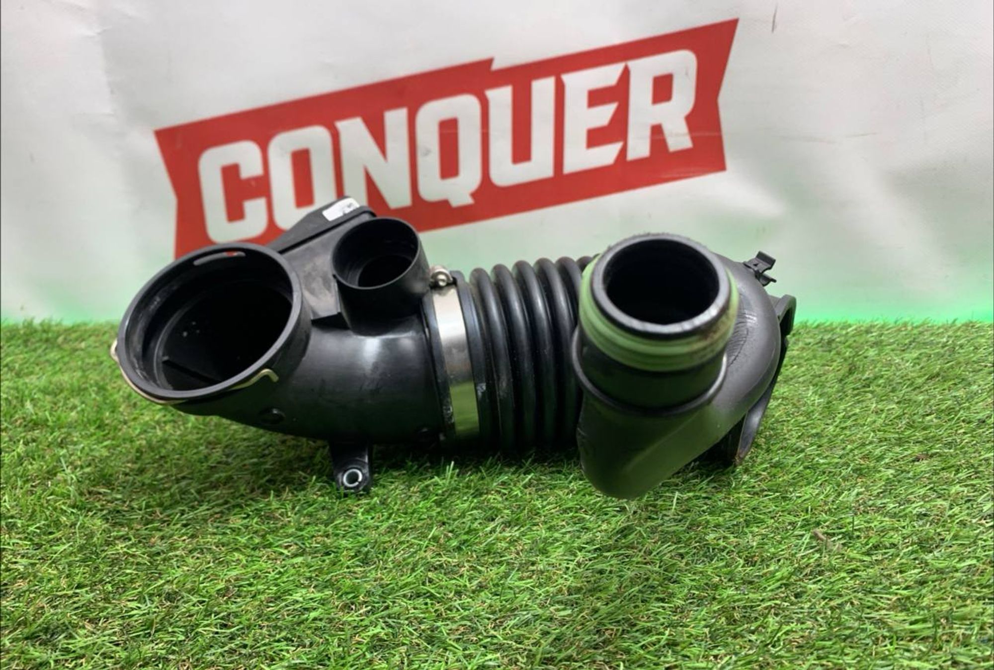 https://ycs.partsauto.market/partsauto-images/thmbs/h353NjtZg3VDP19b5HMt7LlpbQ93/74a5c9e36632134e8e82b2463dc14c81/69e63621b4ea6e86fce0d8712b9b3b8a.jpg