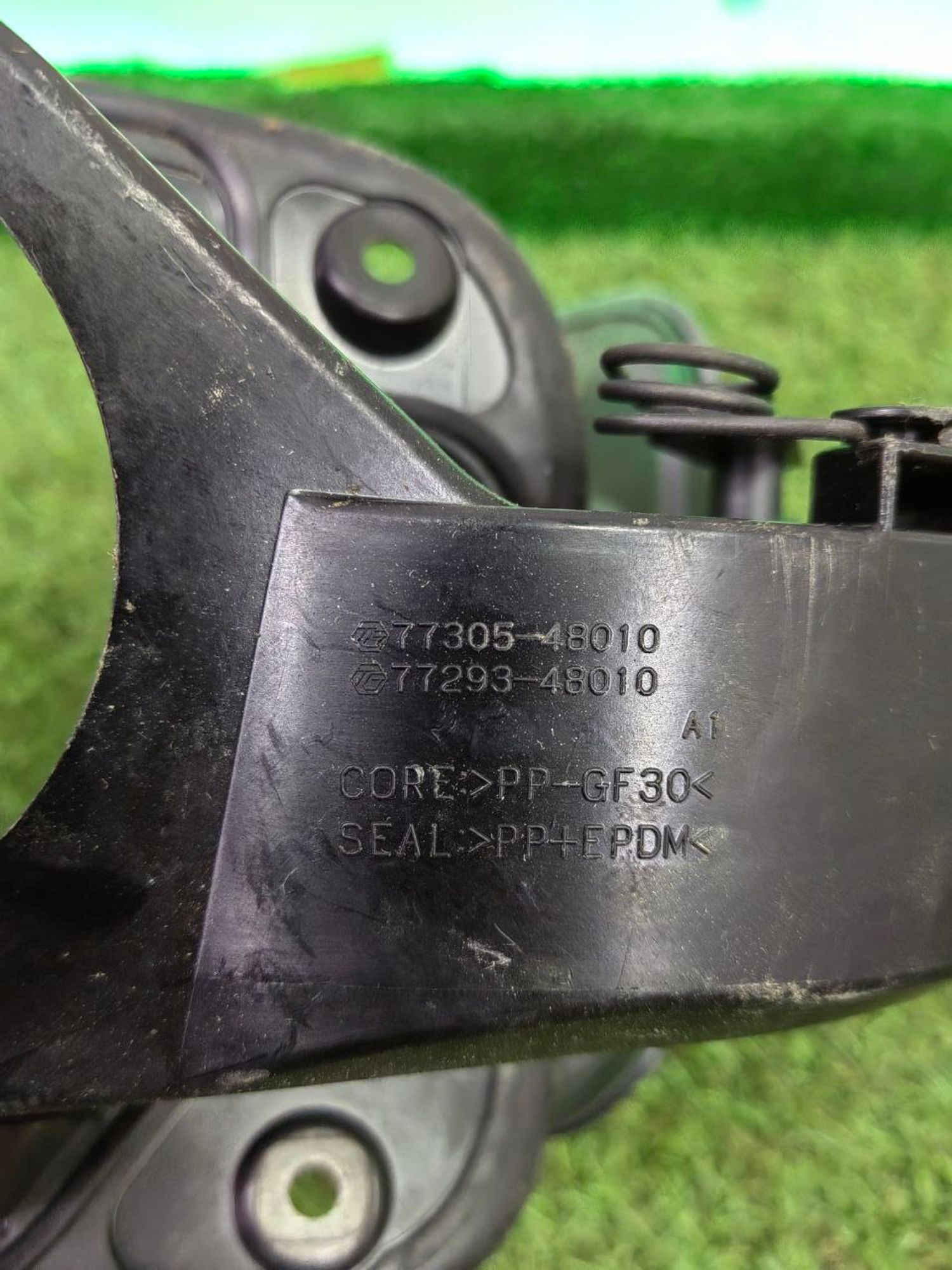 https://ycs.partsauto.market/partsauto-images/thmbs/h353NjtZg3VDP19b5HMt7LlpbQ93/7663925f73db87fc023a918606f217fe/4dd293189d2337132e08fd38b6488d10.jpg
