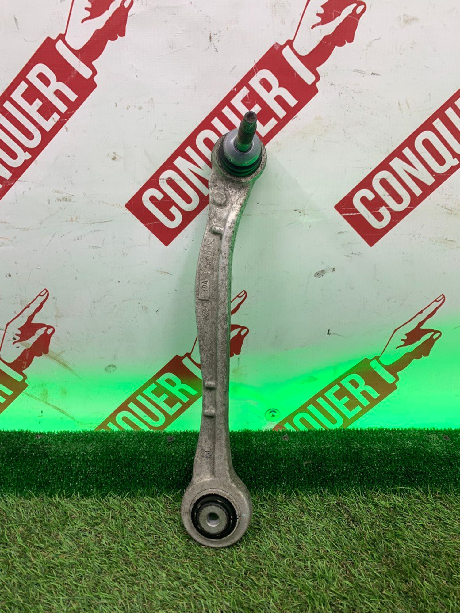 https://ycs.partsauto.market/partsauto-images/thmbs/h353NjtZg3VDP19b5HMt7LlpbQ93/78284fe0de2e9d73df25b6cfb6b89c95/c4fcb190a10180796488d962f85405ea.jpg
