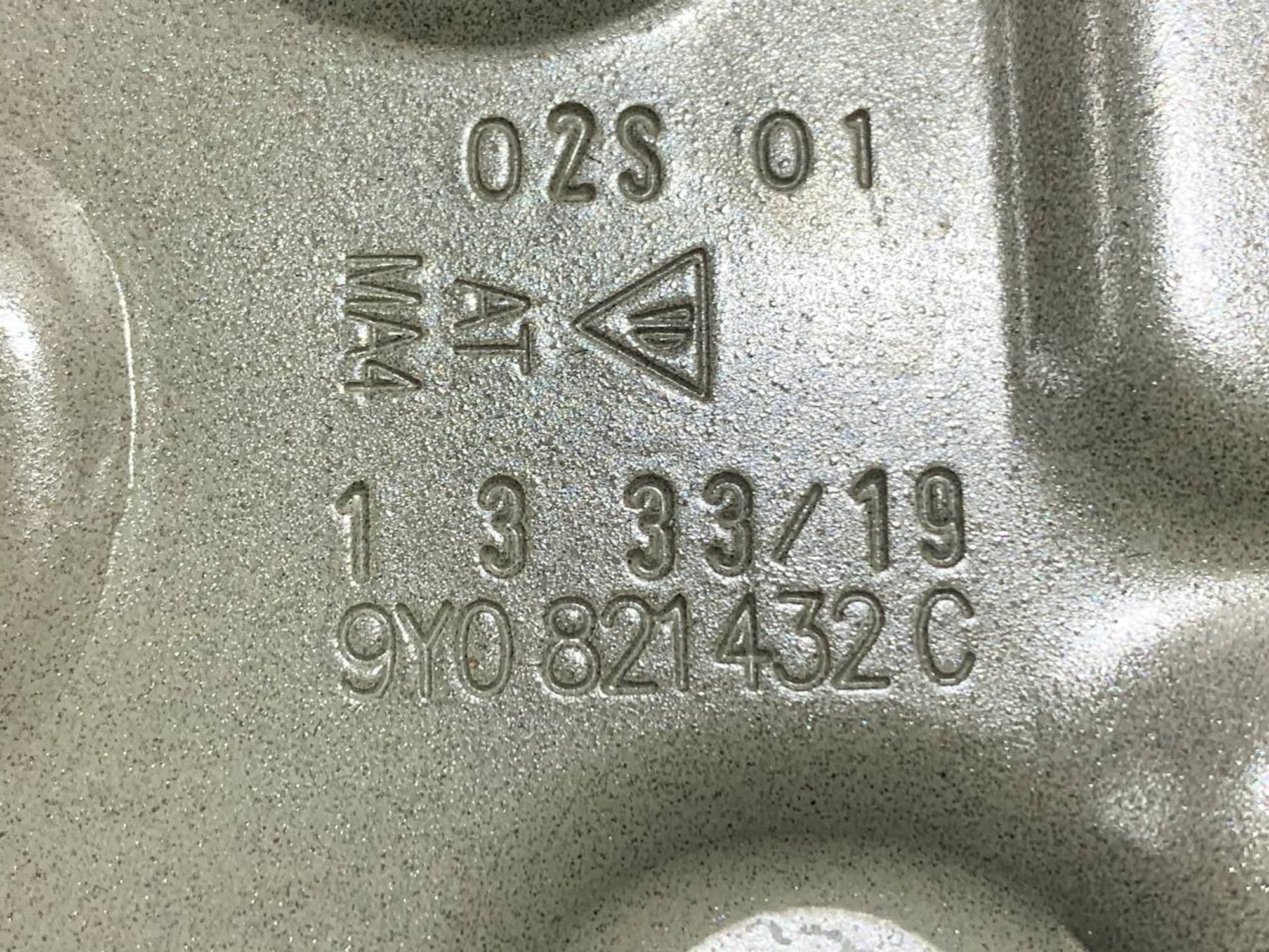 https://ycs.partsauto.market/partsauto-images/thmbs/h353NjtZg3VDP19b5HMt7LlpbQ93/78c293d7c426892caa1ab245b2aecc2a/076142ef12e0fb6b9f577a6dbaadddae.jpg