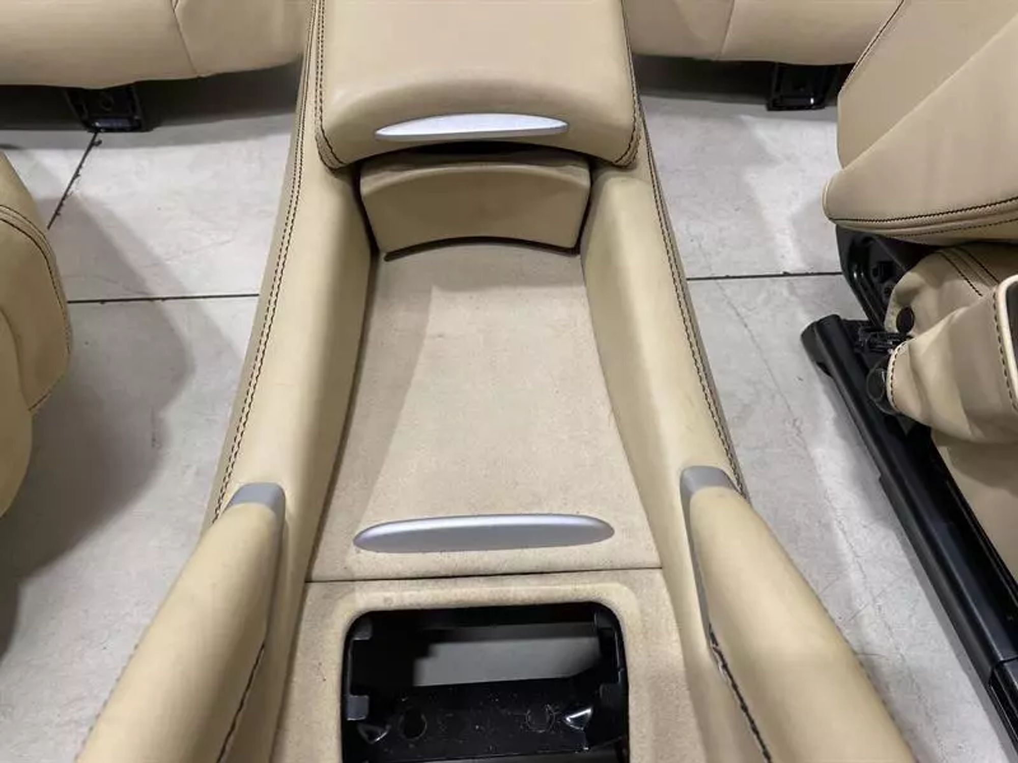 https://ycs.partsauto.market/partsauto-images/thmbs/h353NjtZg3VDP19b5HMt7LlpbQ93/7d1dccdeb05512a6589fb341500953dc/30134133bd44c3c29333291a131aab86.jpg
