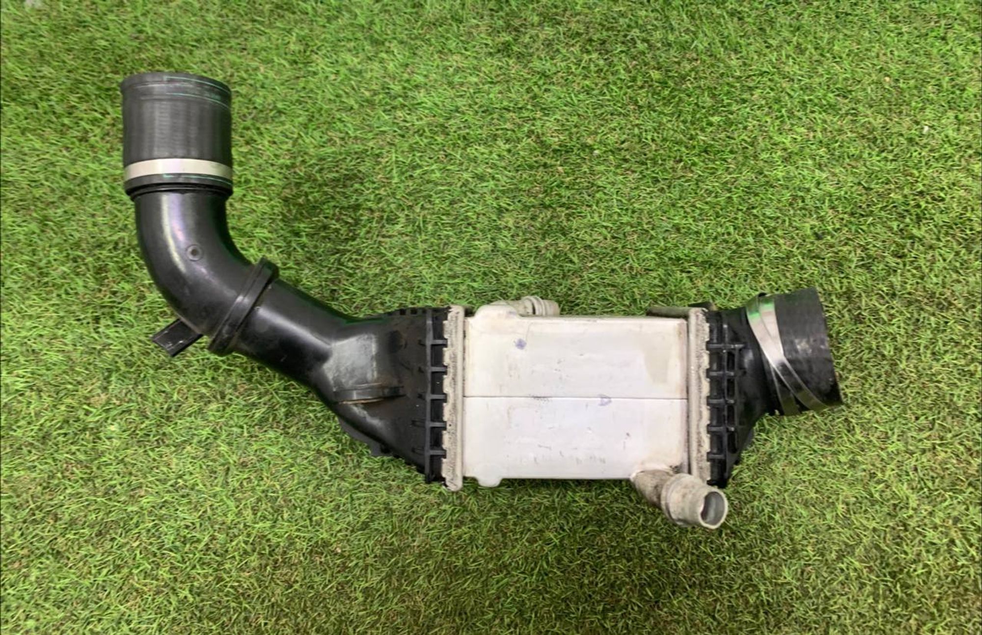 https://ycs.partsauto.market/partsauto-images/thmbs/h353NjtZg3VDP19b5HMt7LlpbQ93/7e6583d7e5fed5f0463d9b79a7a78eef/c82370f4feb0093c68ee0a50e6293b50.jpg