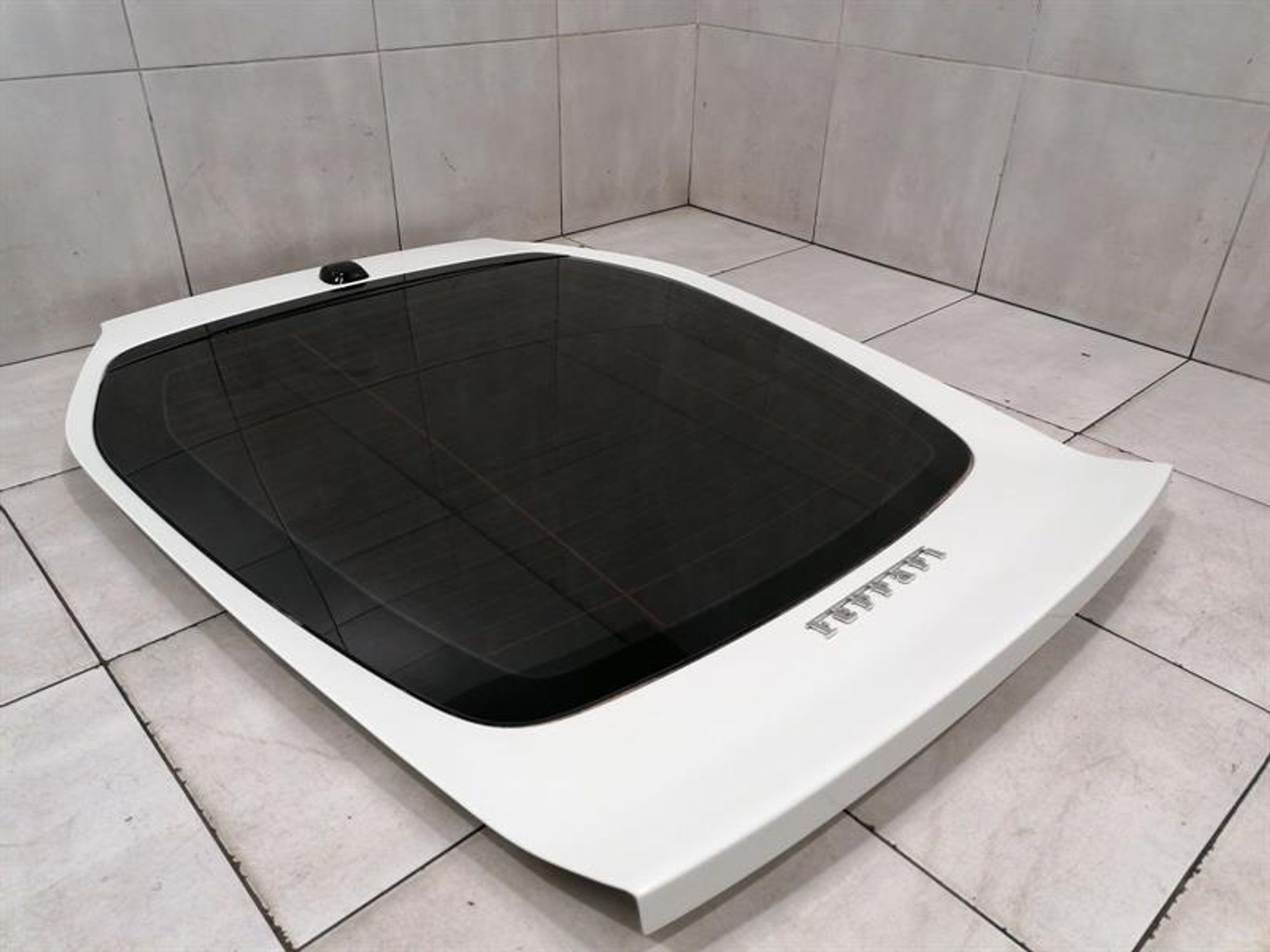 Крышка багажника Ferrari F12 Berlinetta F152, 330000 рублей, Москва