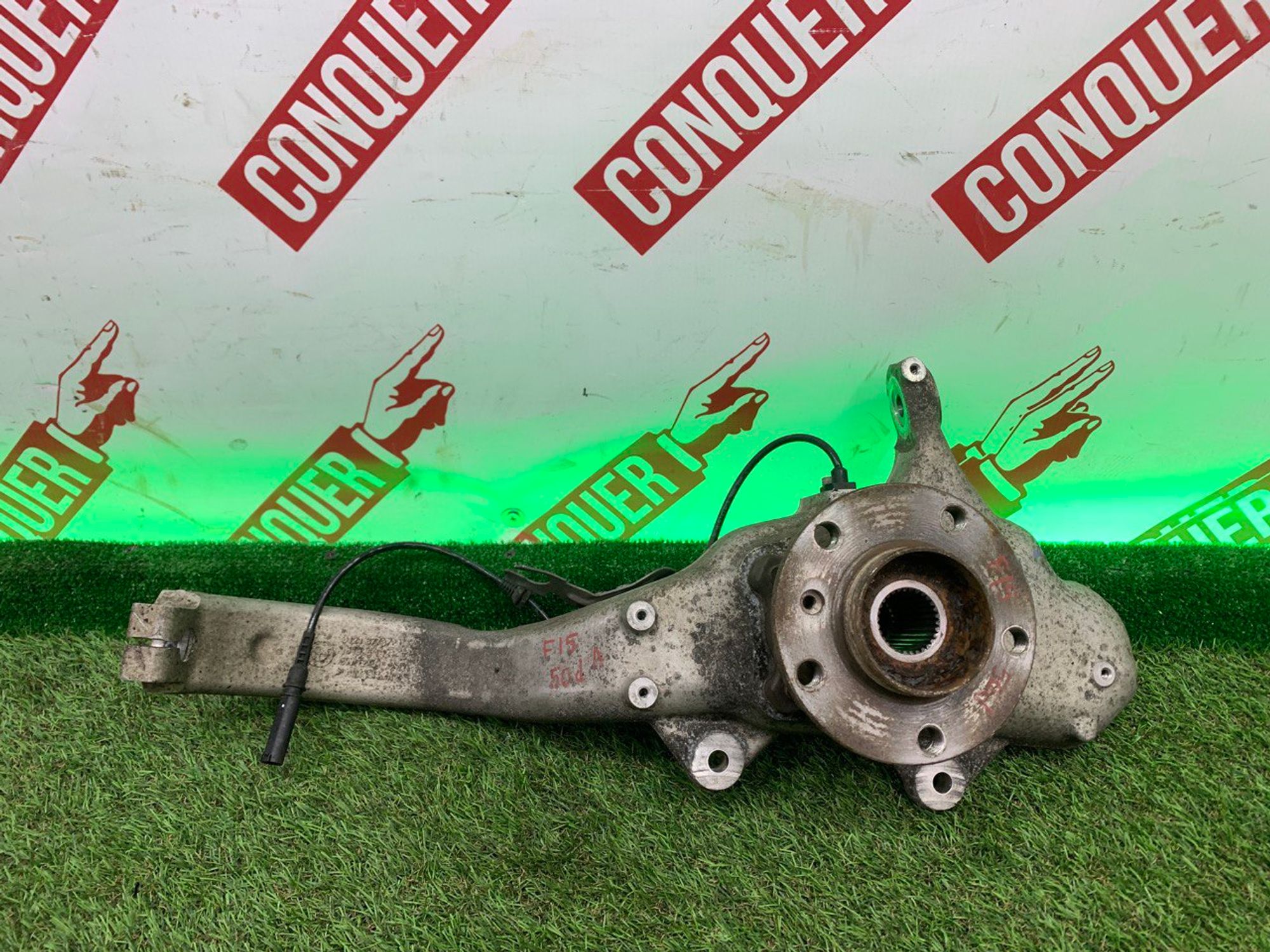 Кулак передний правый BMW E70 E71 F15 F16, 8000 рублей, Москва