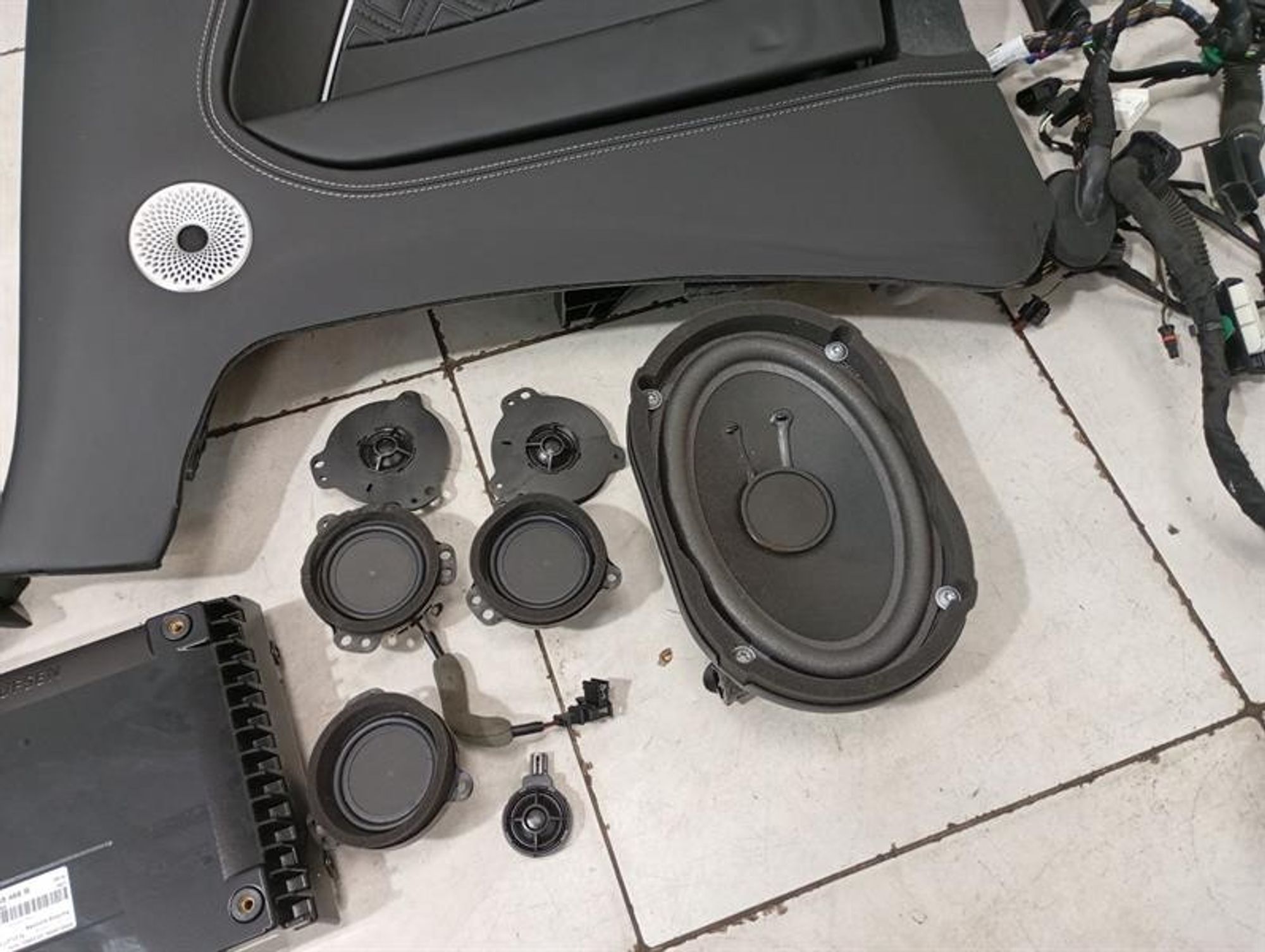 Акустика BENTLEY CONTINENTAL GTC BANG & OLUFSEN, 535000 рублей, Москва