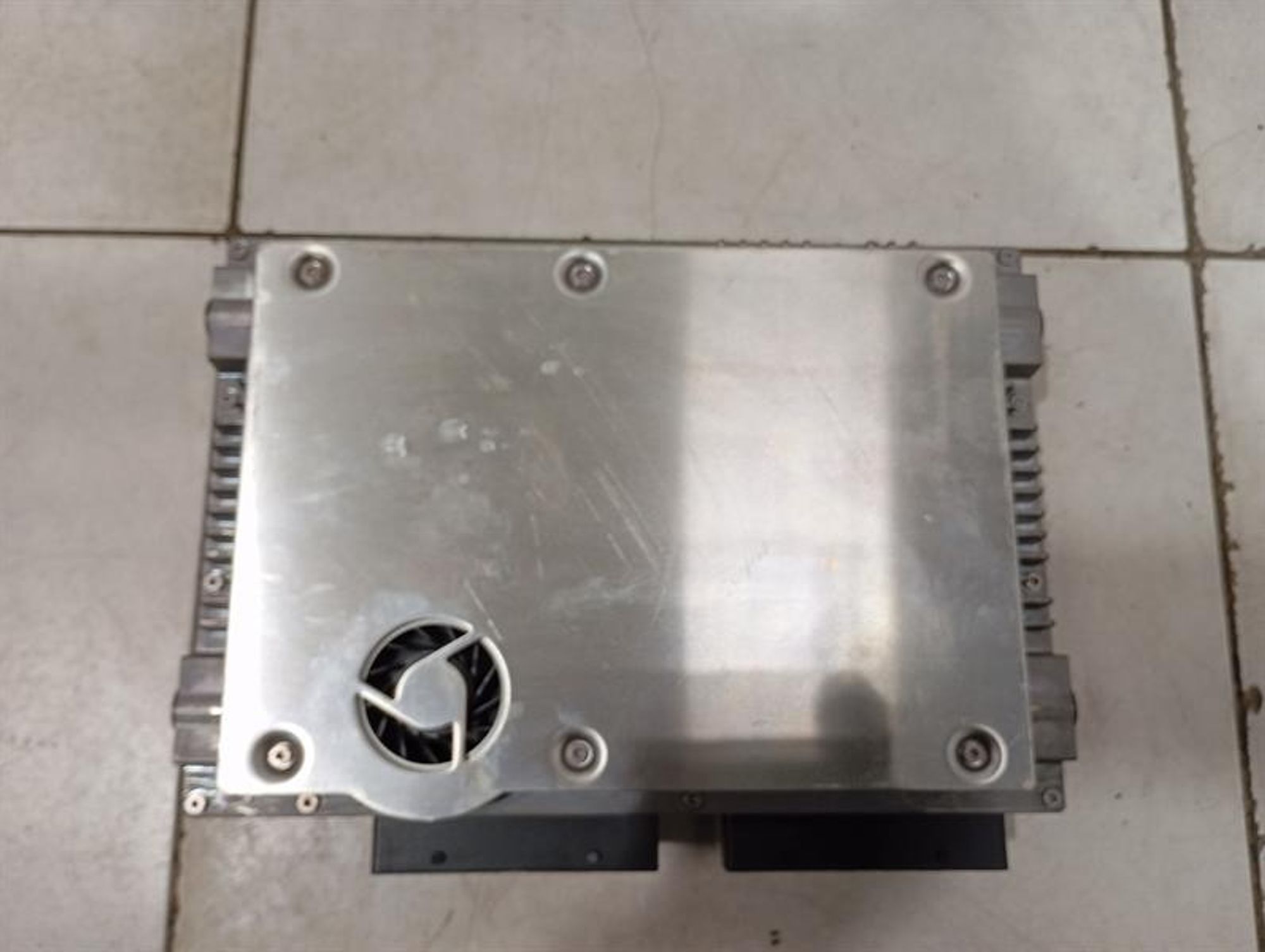 https://ycs.partsauto.market/partsauto-images/thmbs/h353NjtZg3VDP19b5HMt7LlpbQ93/86eeb04504eed81c8d9a697859971961/3ff6eae35faef30678fbe7d1302977f3.jpg