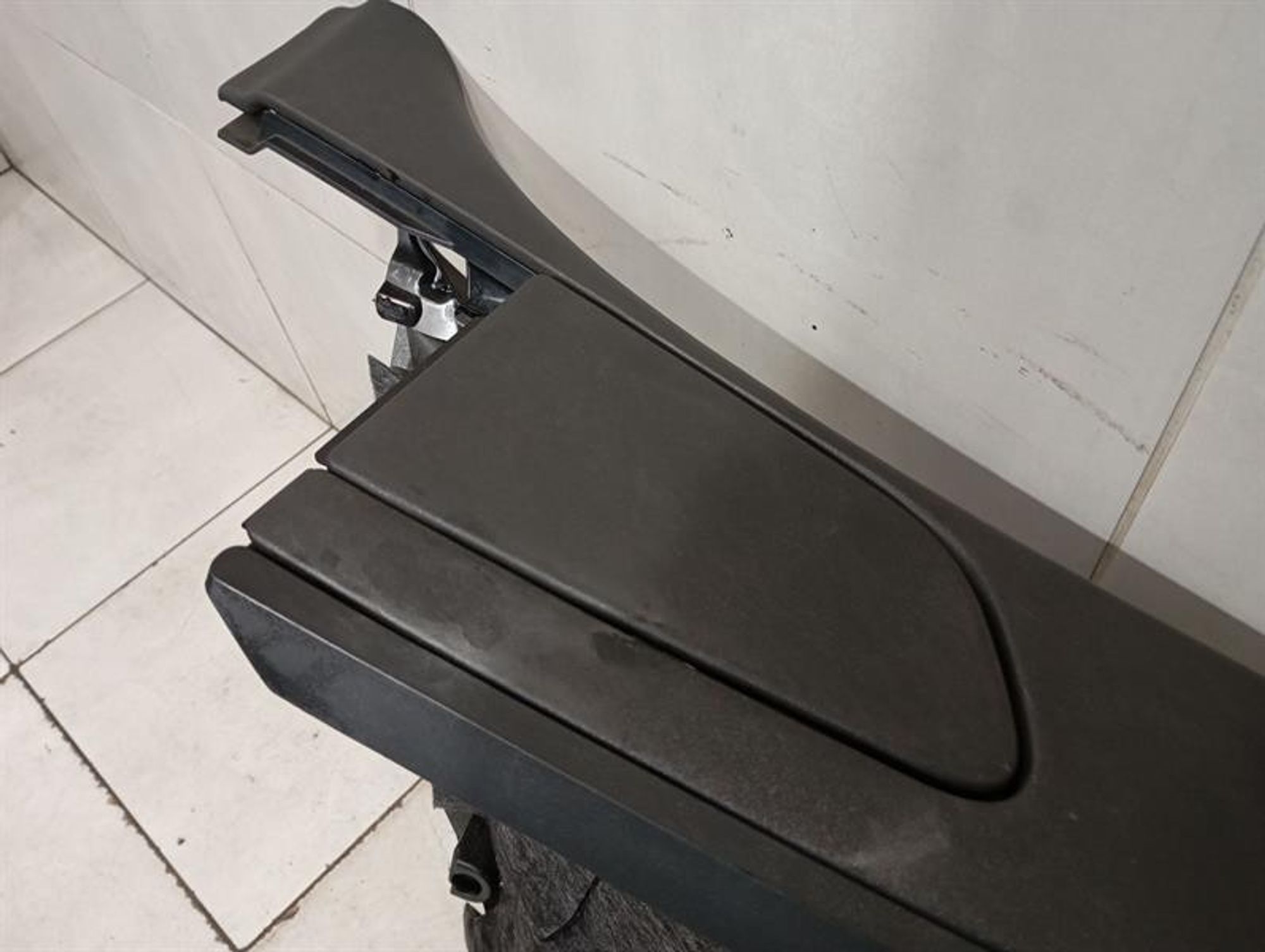 https://ycs.partsauto.market/partsauto-images/thmbs/h353NjtZg3VDP19b5HMt7LlpbQ93/86eeb04504eed81c8d9a697859971961/440b63da39b22f3d3c7b3e4514d7182b.jpg