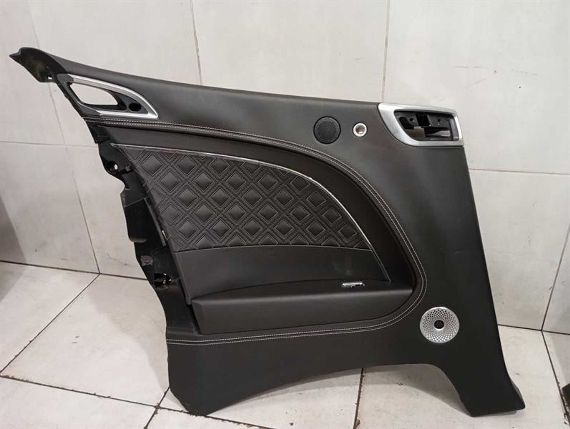 https://ycs.partsauto.market/partsauto-images/thmbs/h353NjtZg3VDP19b5HMt7LlpbQ93/86eeb04504eed81c8d9a697859971961/e04f337b92d106630e734d08515feb81.jpg