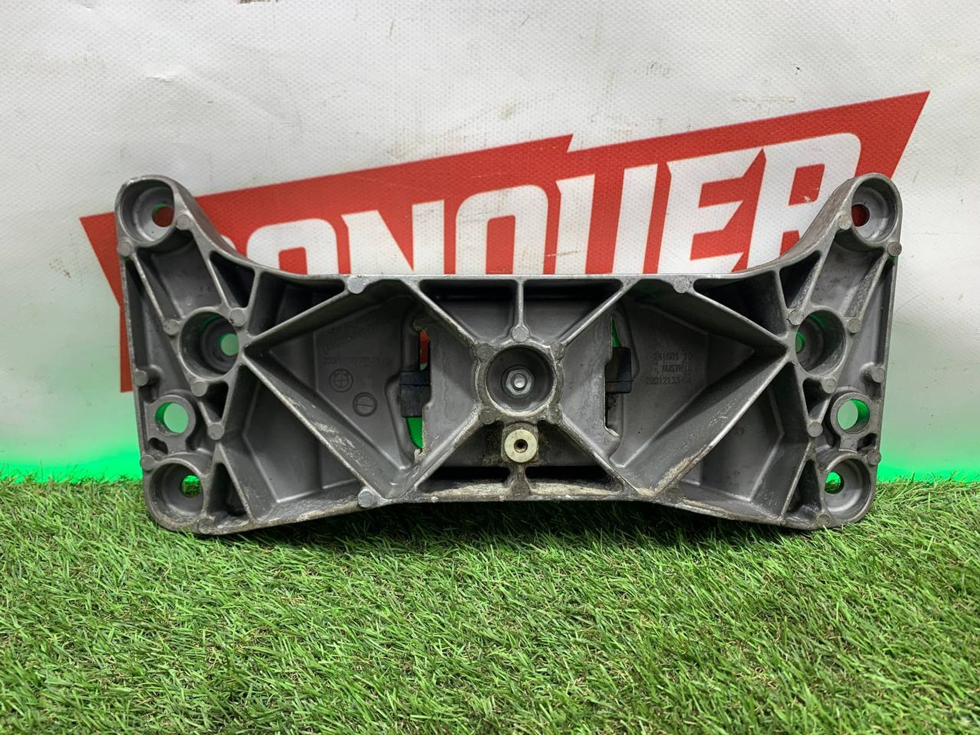 Кронштейн крепление АКПП BMW 5 F10 F11 6 F12 F13, 2500 рублей, Москва