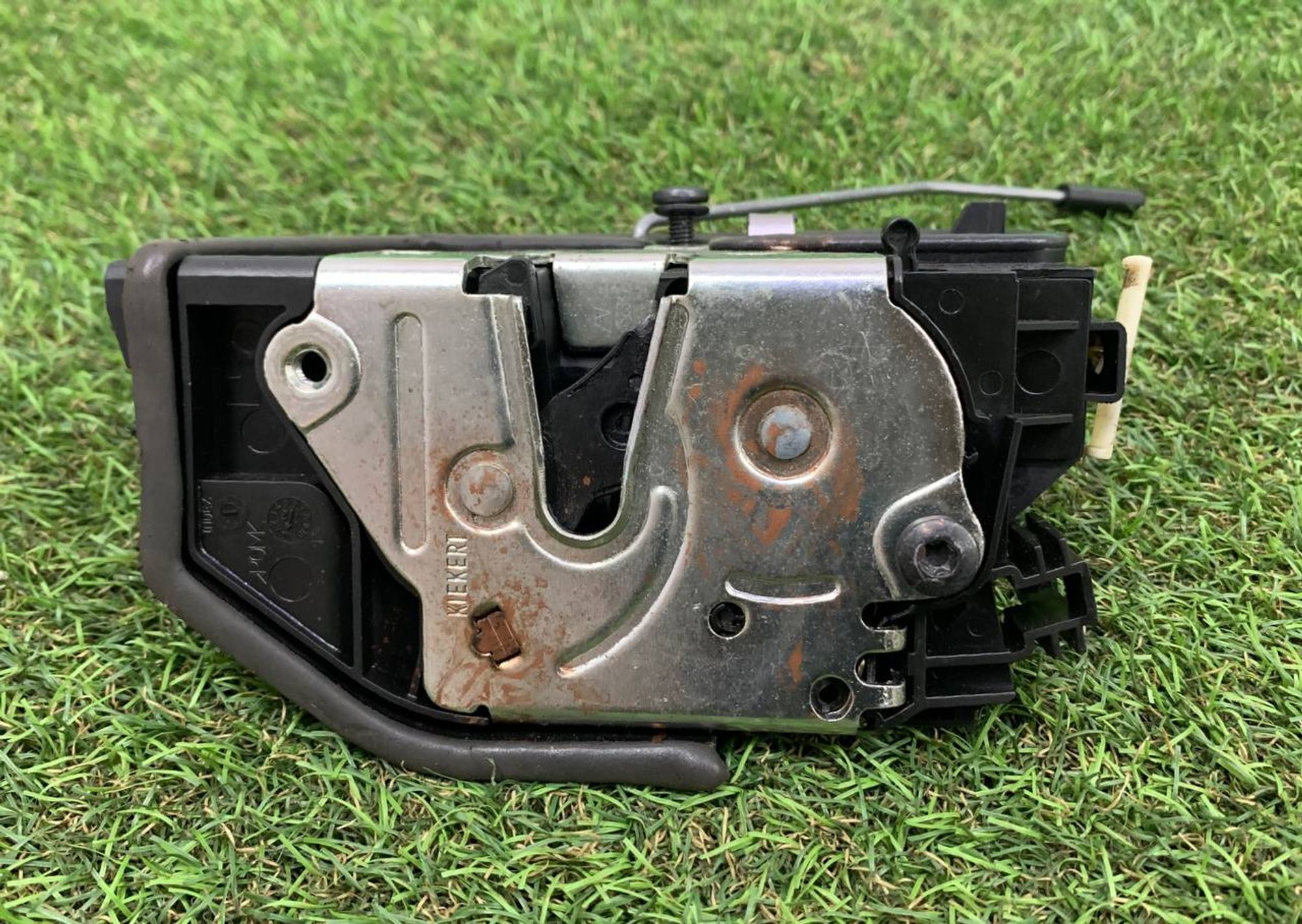 Замок задней левой двери BMW E70 F10 F30, 3500 рублей, Москва