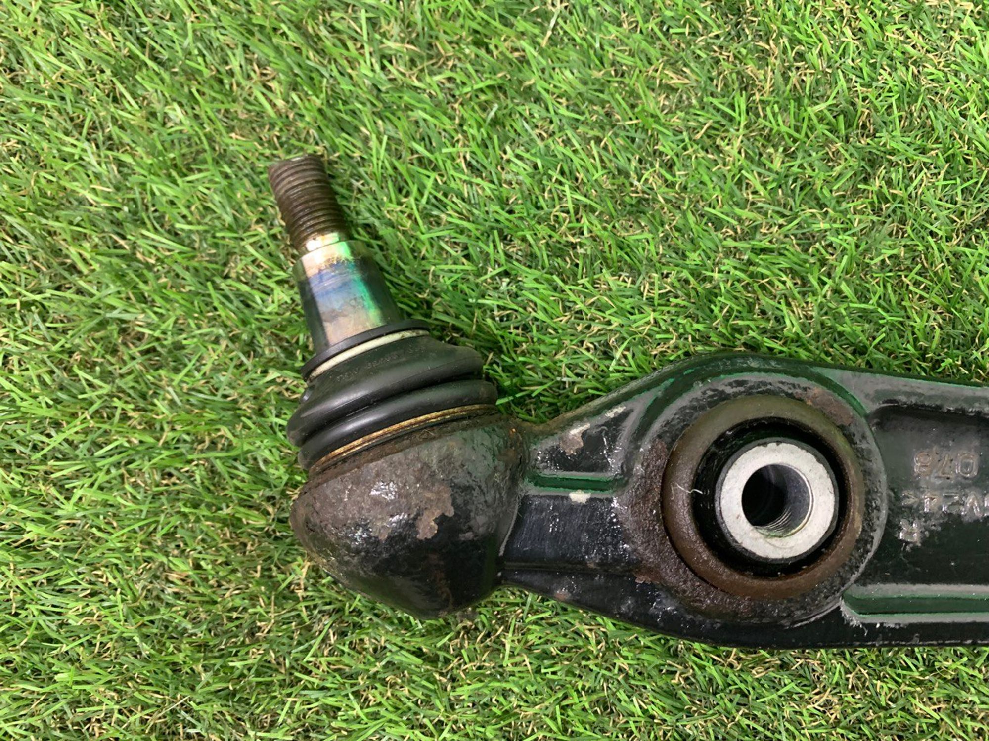 https://ycs.partsauto.market/partsauto-images/thmbs/h353NjtZg3VDP19b5HMt7LlpbQ93/8af3d044671876ae78ebf5011c6911cd/7221b40aa18eb2b1f5186d8d6bdbecce.jpg