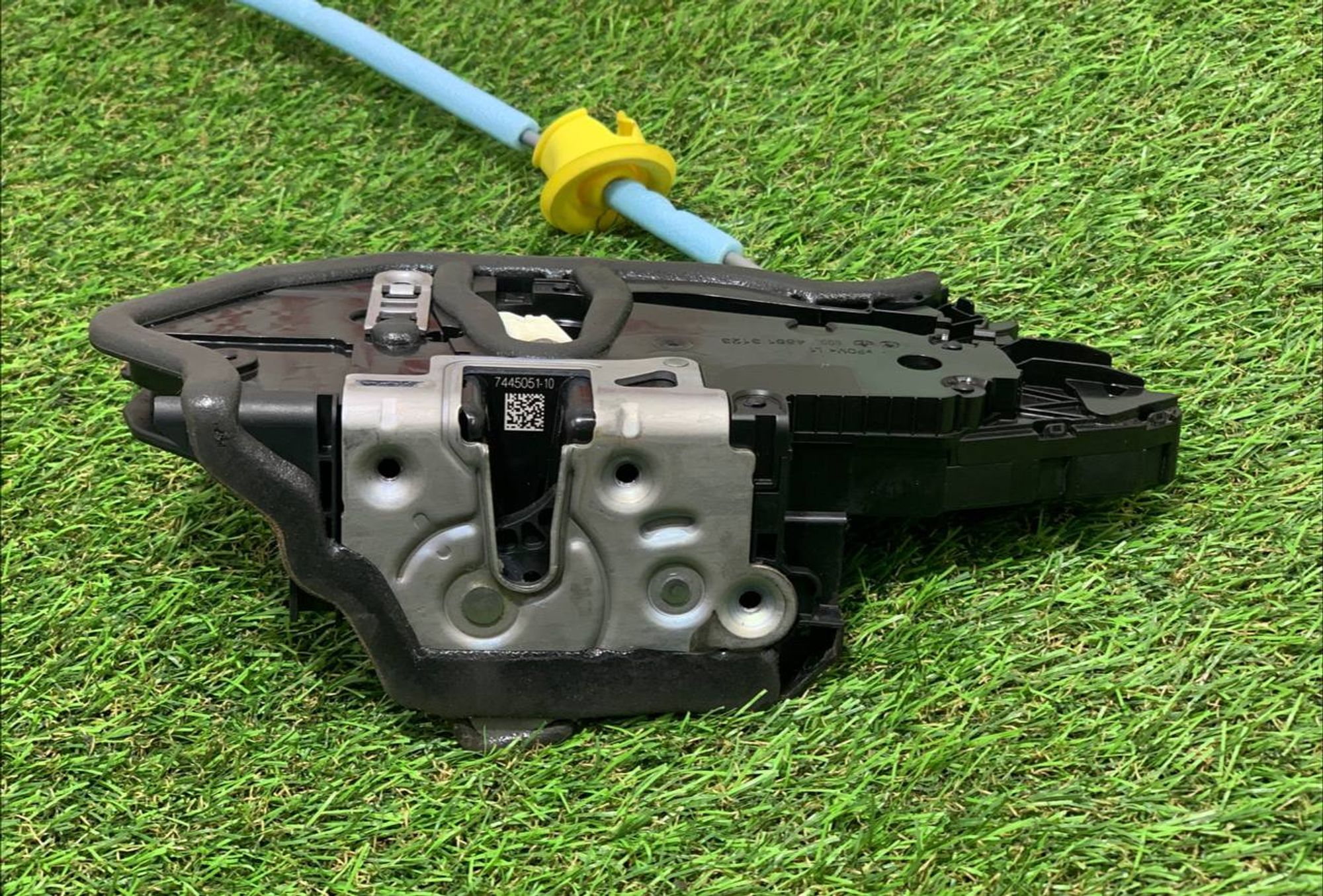 https://ycs.partsauto.market/partsauto-images/thmbs/h353NjtZg3VDP19b5HMt7LlpbQ93/8b7b837d205ac372e88fb18845f63ec5/443add8e6888d8f3d4cca9ad7d2a0c70.jpg
