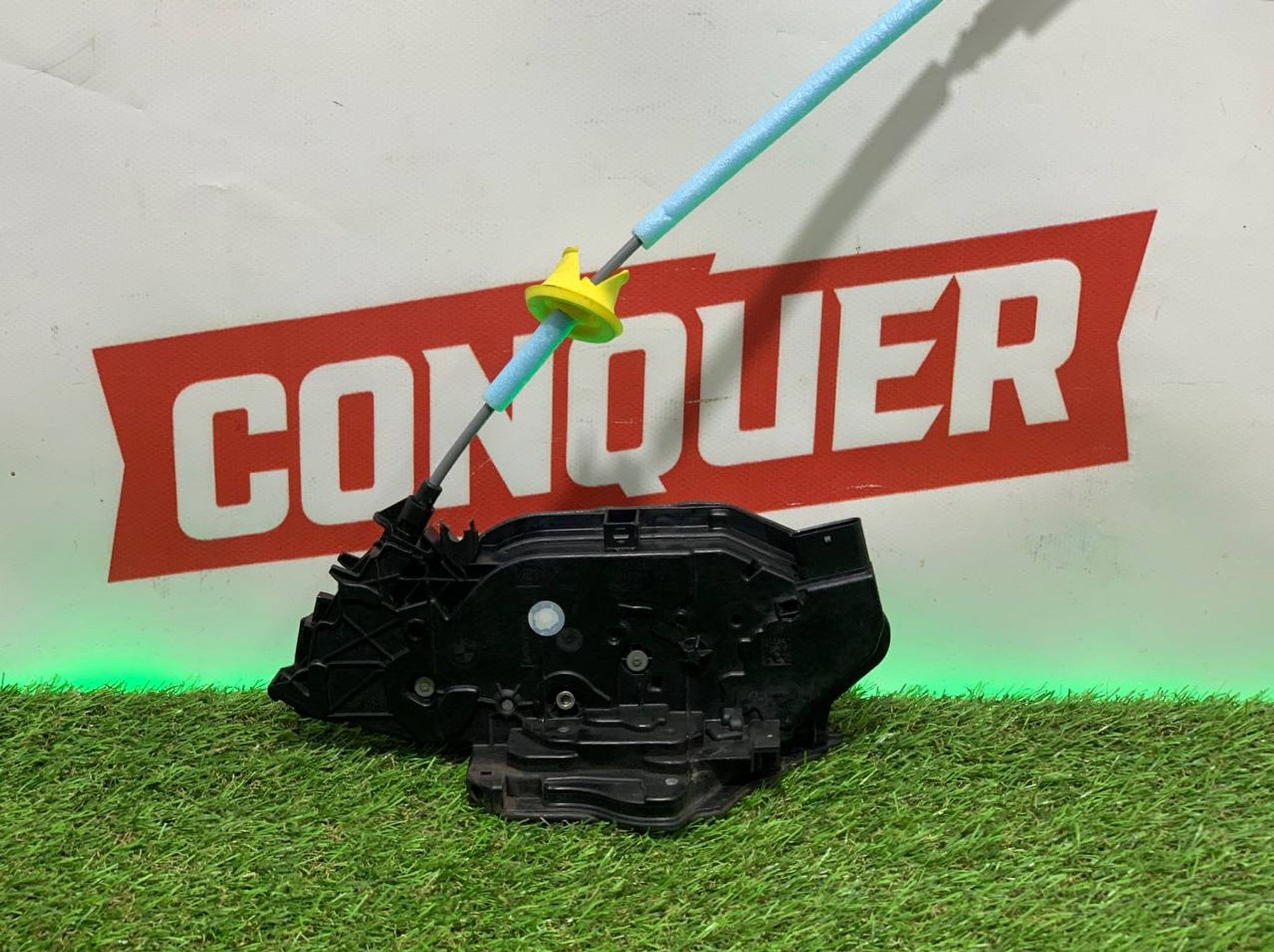 https://ycs.partsauto.market/partsauto-images/thmbs/h353NjtZg3VDP19b5HMt7LlpbQ93/8b7b837d205ac372e88fb18845f63ec5/b4bfbf517eab4dbe5eebeed4144489df.jpg