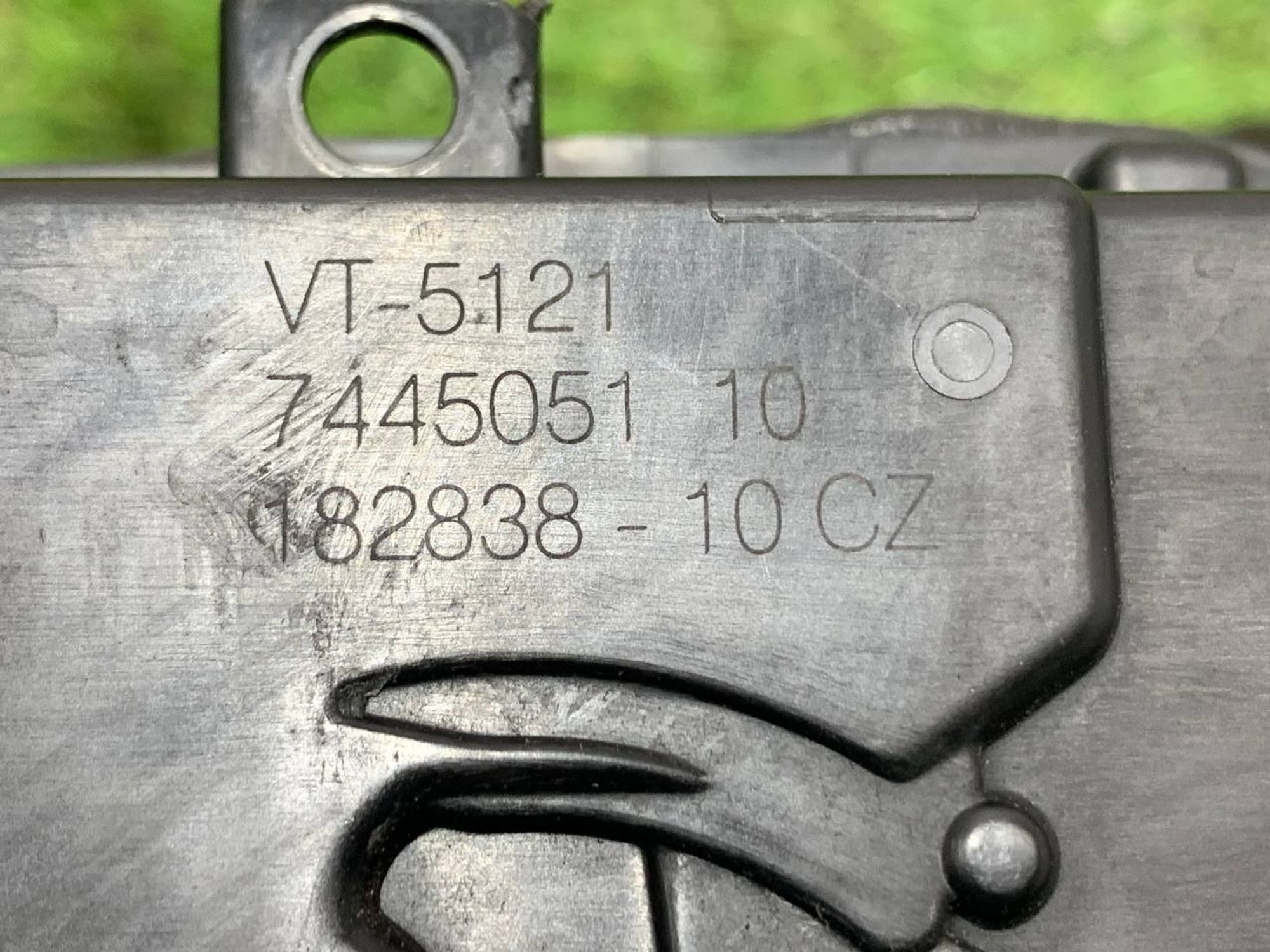 https://ycs.partsauto.market/partsauto-images/thmbs/h353NjtZg3VDP19b5HMt7LlpbQ93/8b7b837d205ac372e88fb18845f63ec5/d889fcbb6dc605a510a5b2d814fec540.jpg