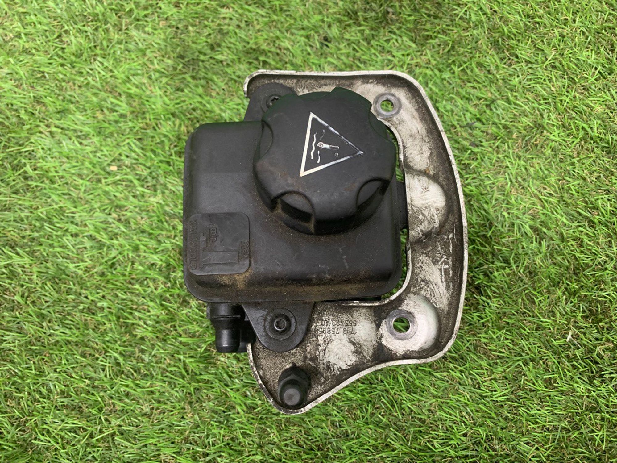 Расширительный бачок BMW E70 E71 S63, 3000 рублей, Москва