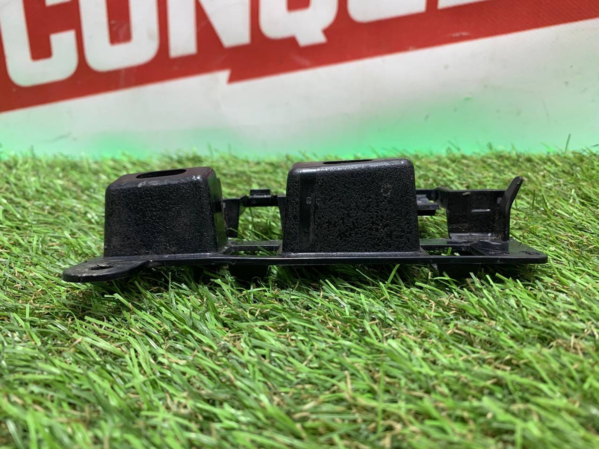 https://ycs.partsauto.market/partsauto-images/thmbs/h353NjtZg3VDP19b5HMt7LlpbQ93/91d083920b5cebb6c7db8b28d6021068/1aac3815edd37f74da09c345e00b51db.jpg