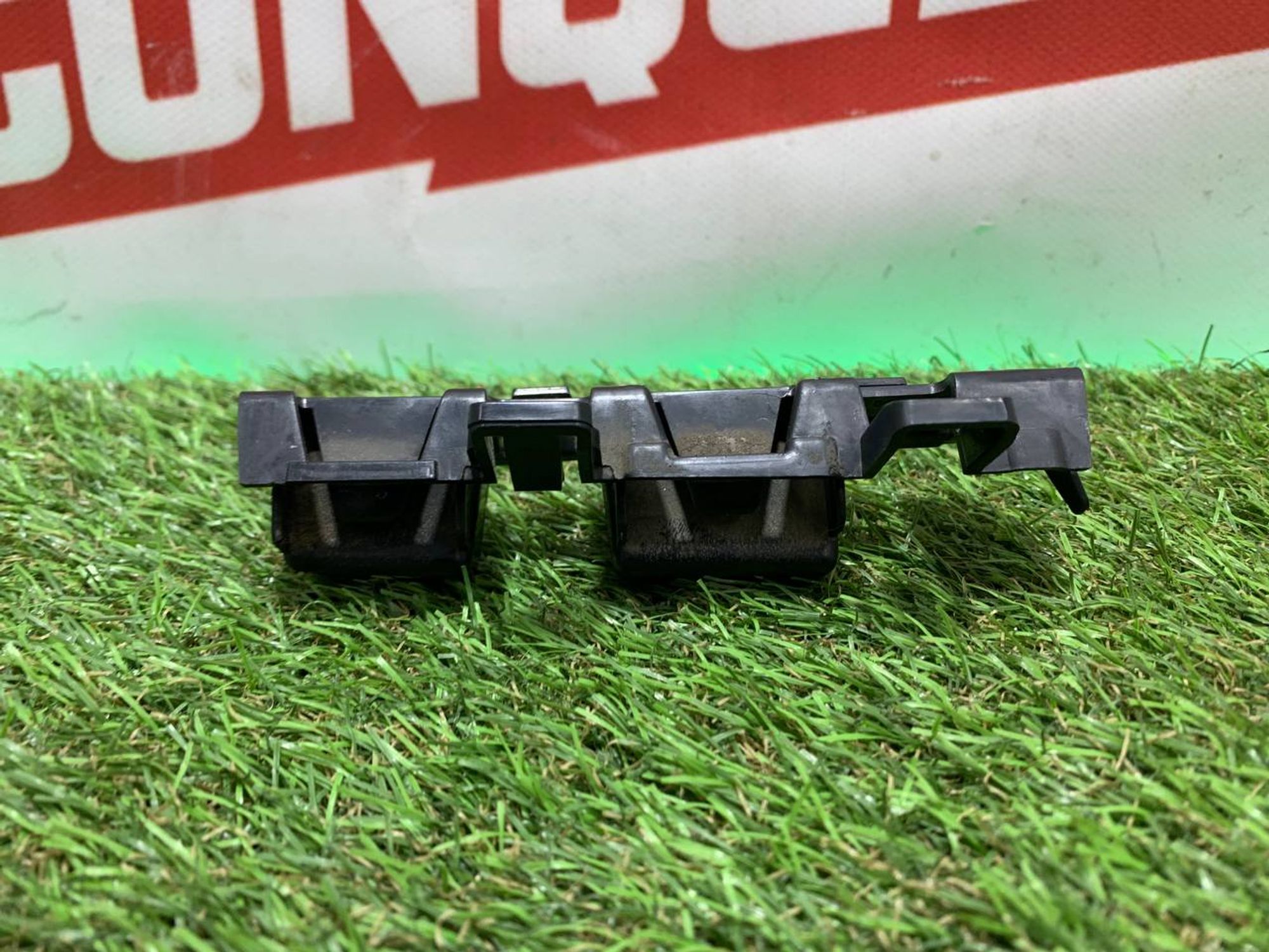 https://ycs.partsauto.market/partsauto-images/thmbs/h353NjtZg3VDP19b5HMt7LlpbQ93/91d083920b5cebb6c7db8b28d6021068/54ecc52823735f9c09ce2a76f71d117b.jpg