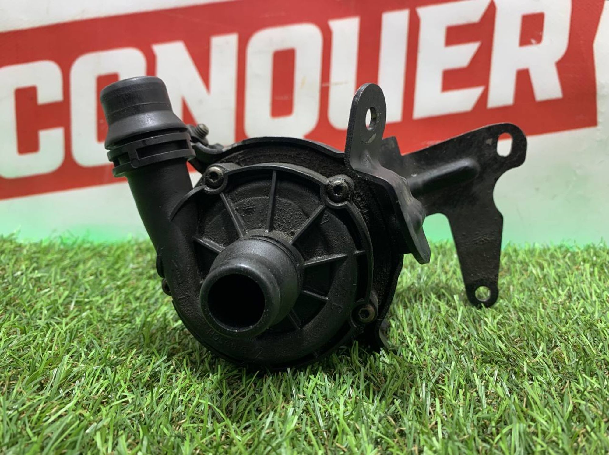 https://ycs.partsauto.market/partsauto-images/thmbs/h353NjtZg3VDP19b5HMt7LlpbQ93/91dd395f26cd439eaba9156c977a3905/eb4bfd00fdb3a989d8508c1e91b5353d.jpg