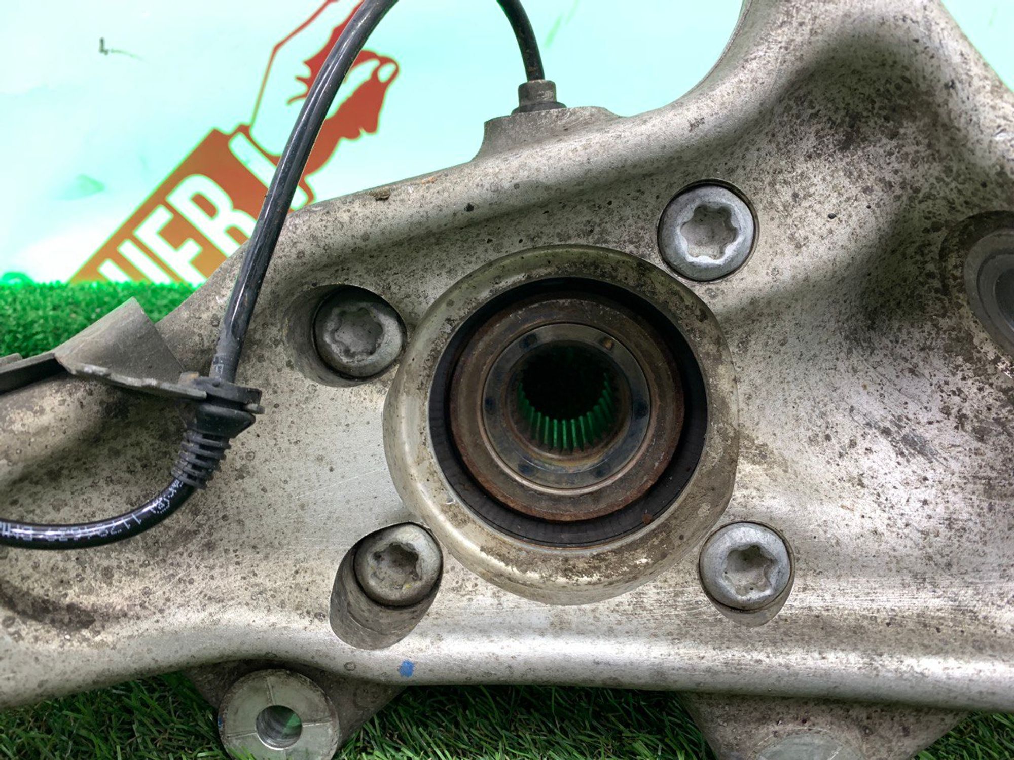 Поворотный кулак передний левый BMW F15 F16 E70 E71, 8000 рублей, Москва