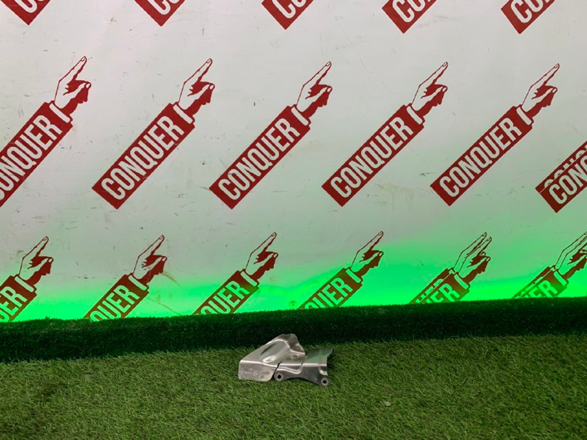 BMW F90 F92 F92 S63, 2000 рублей, Москва