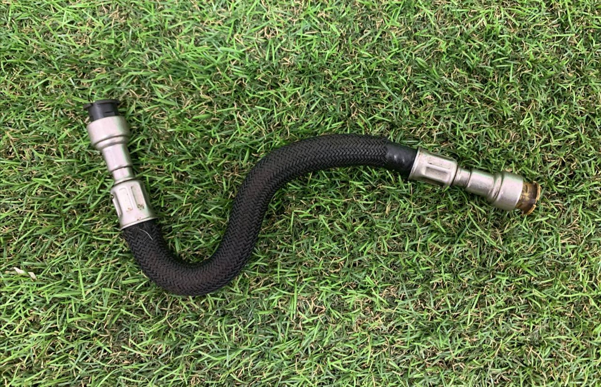 Шлaнг тoпливный ВMW 5-Series F10, 2000 рублей, Москва