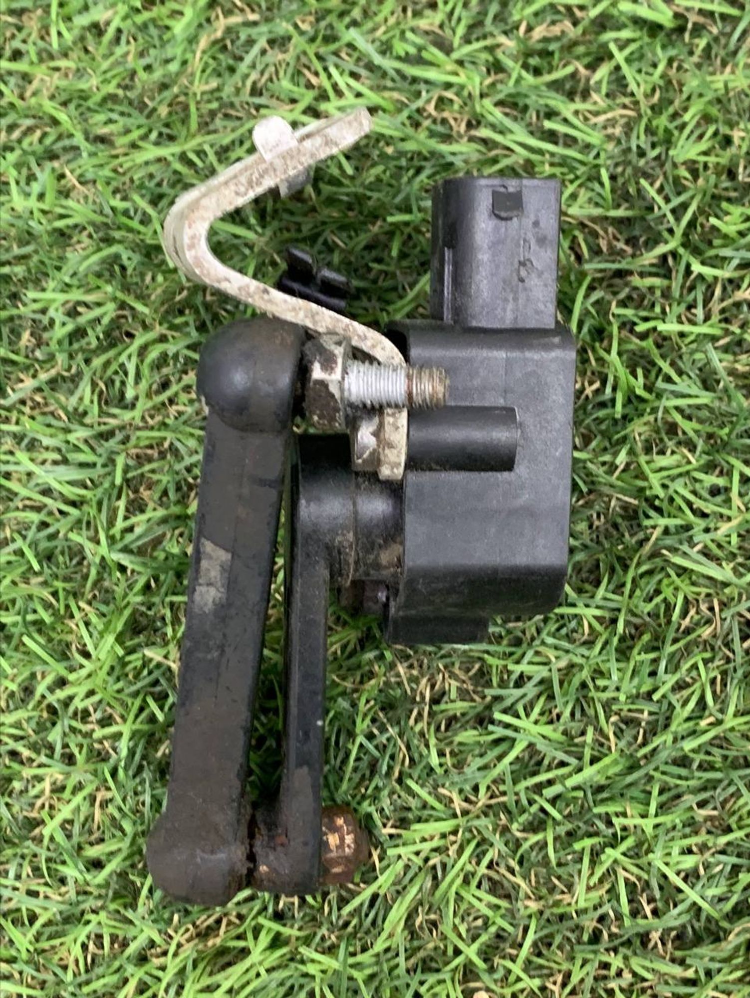 Датчик дорожного просвета задний BMW F10 F12 F01, 3000 рублей, Москва