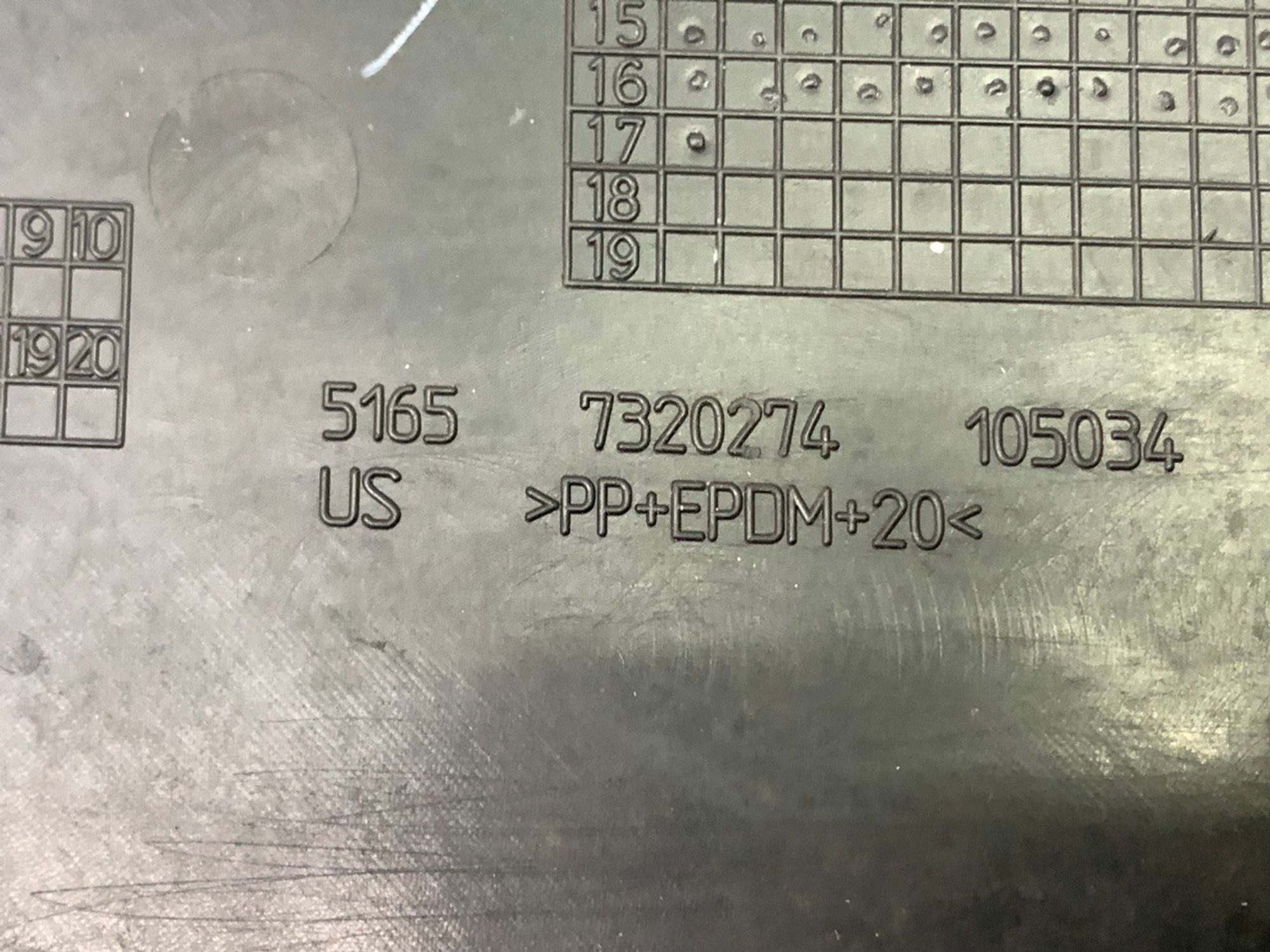 https://ycs.partsauto.market/partsauto-images/thmbs/h353NjtZg3VDP19b5HMt7LlpbQ93/96367b130d7ba90a497b888f66d51e71/5994d64e9474e2e1816f0bbc603e7981.jpg