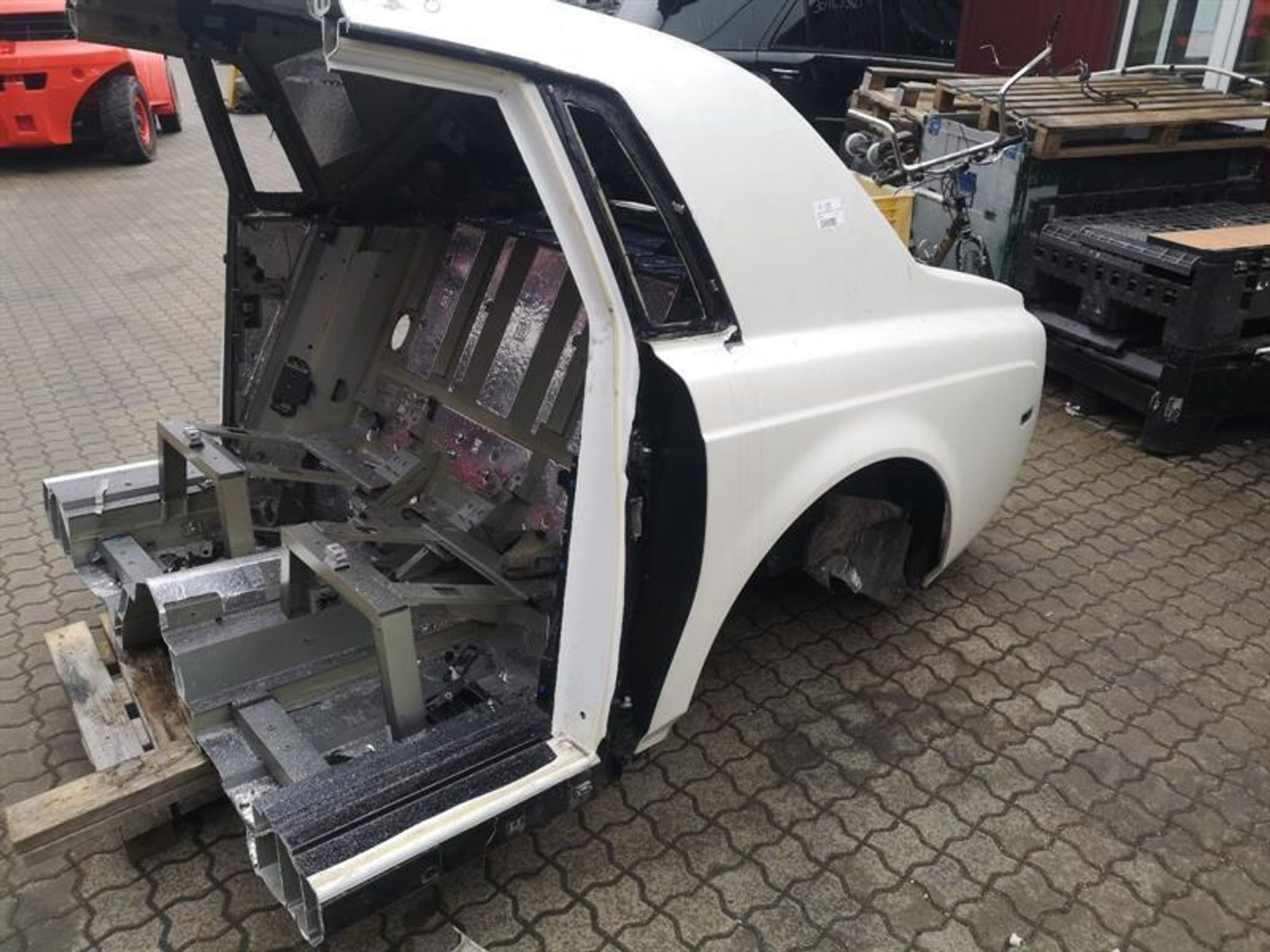 Крыло заднее левое ROLLS ROYCE PHANTOM MK7, 750000 рублей, Москва