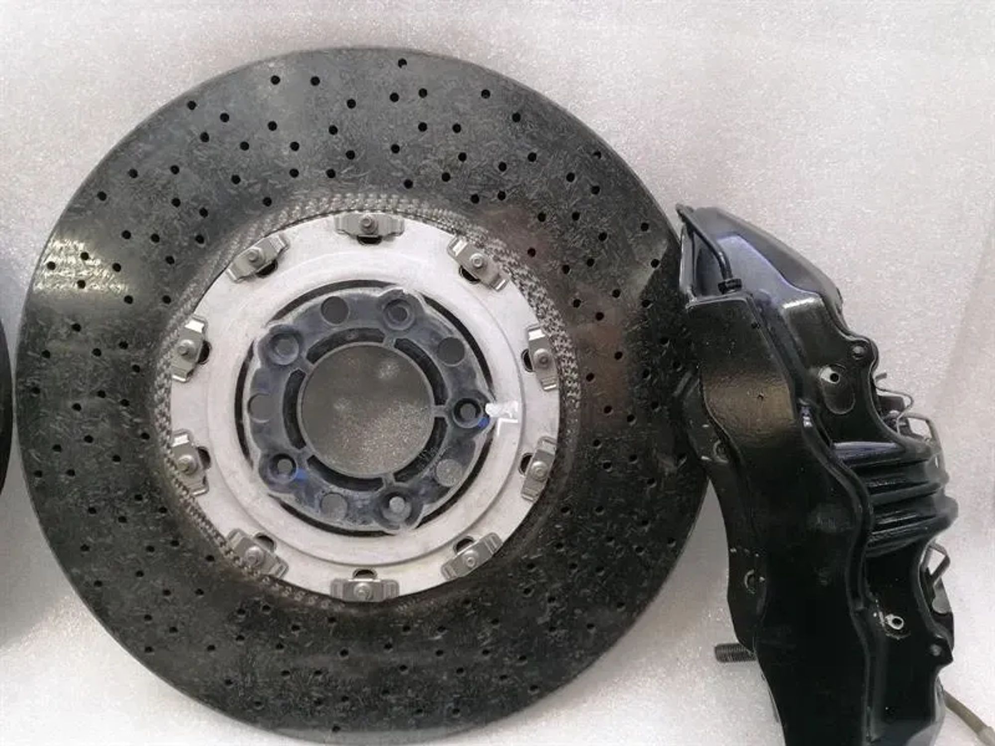 Тормозная система ASTON MARTIN VANTAGE V12 CARBON CERAMIC, 1330000 рублей, Москва