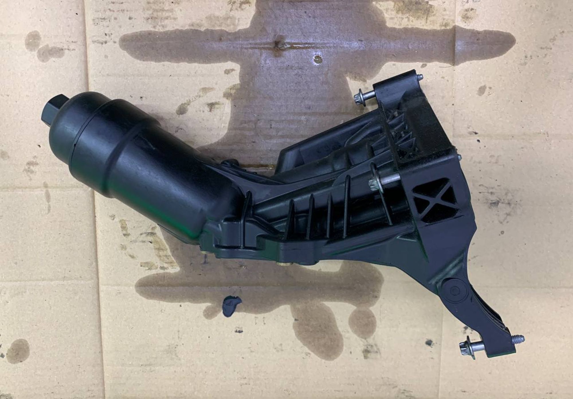 Корпус масляного фильтра BMW 3 F30, F31, F34, F35, 15000 рублей, Москва