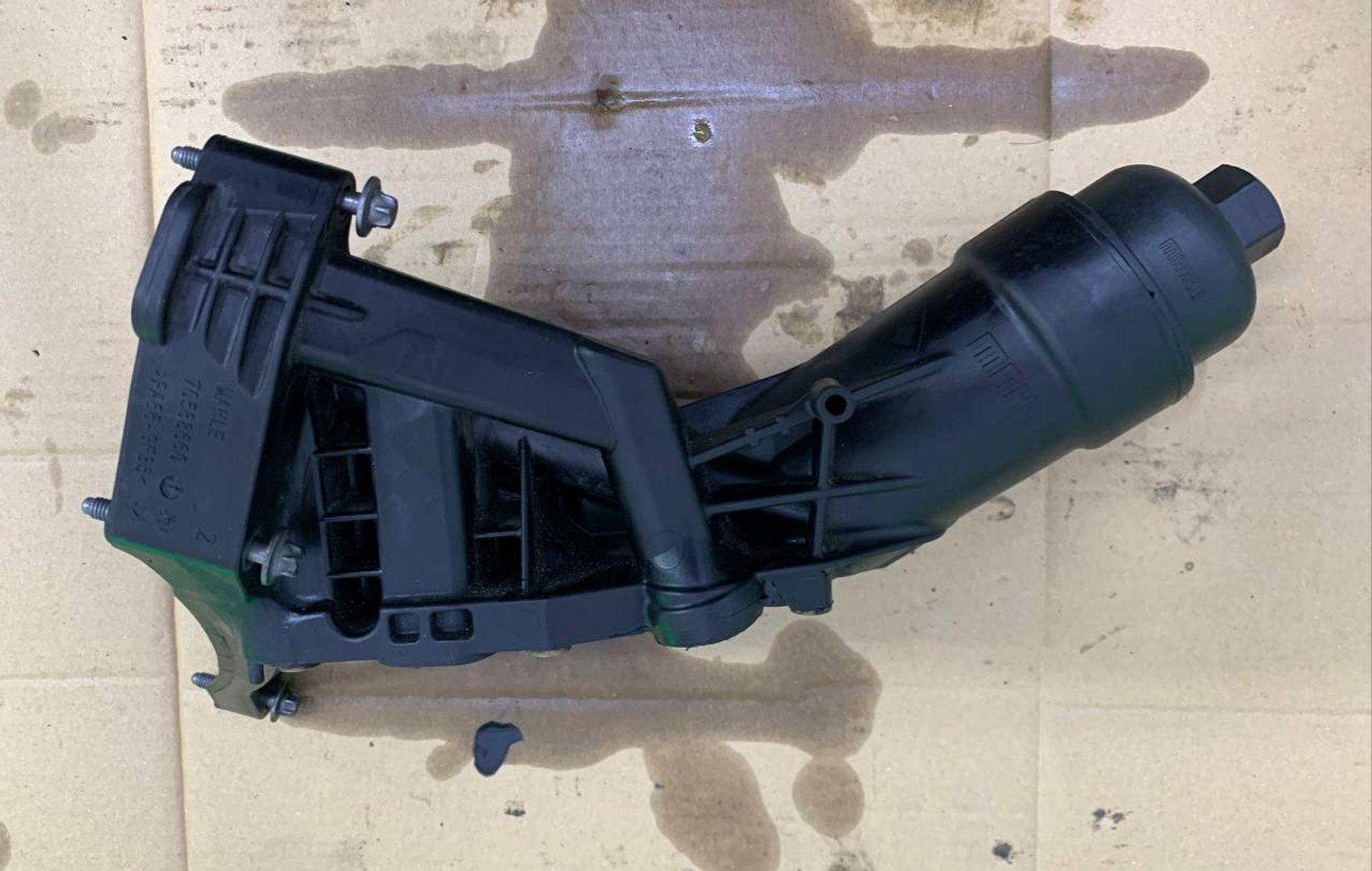 Корпус масляного фильтра BMW 3 F30, F31, F34, F35, 15000 рублей, Москва