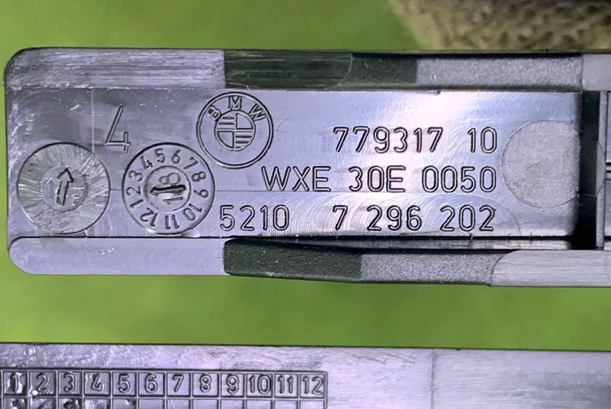 https://ycs.partsauto.market/partsauto-images/thmbs/h353NjtZg3VDP19b5HMt7LlpbQ93/9b5a6372160395258b814ca0a4cebd27/b7ba2730a8749e9bbf1596014706c0ee.jpg