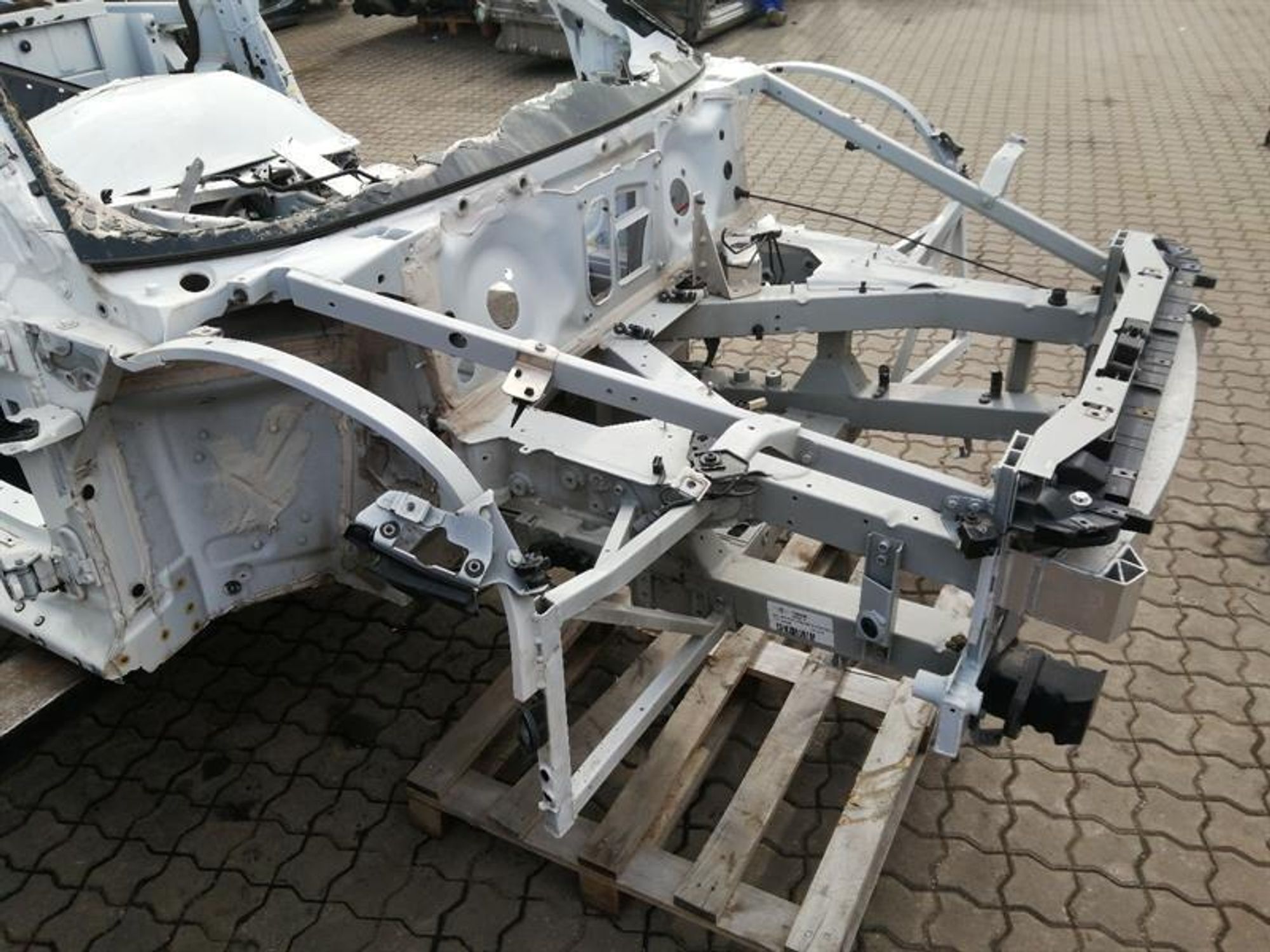 Audi R8 Type 42 V10 5.2 Spyder передняя часть кузова, 660000 рублей, Москва