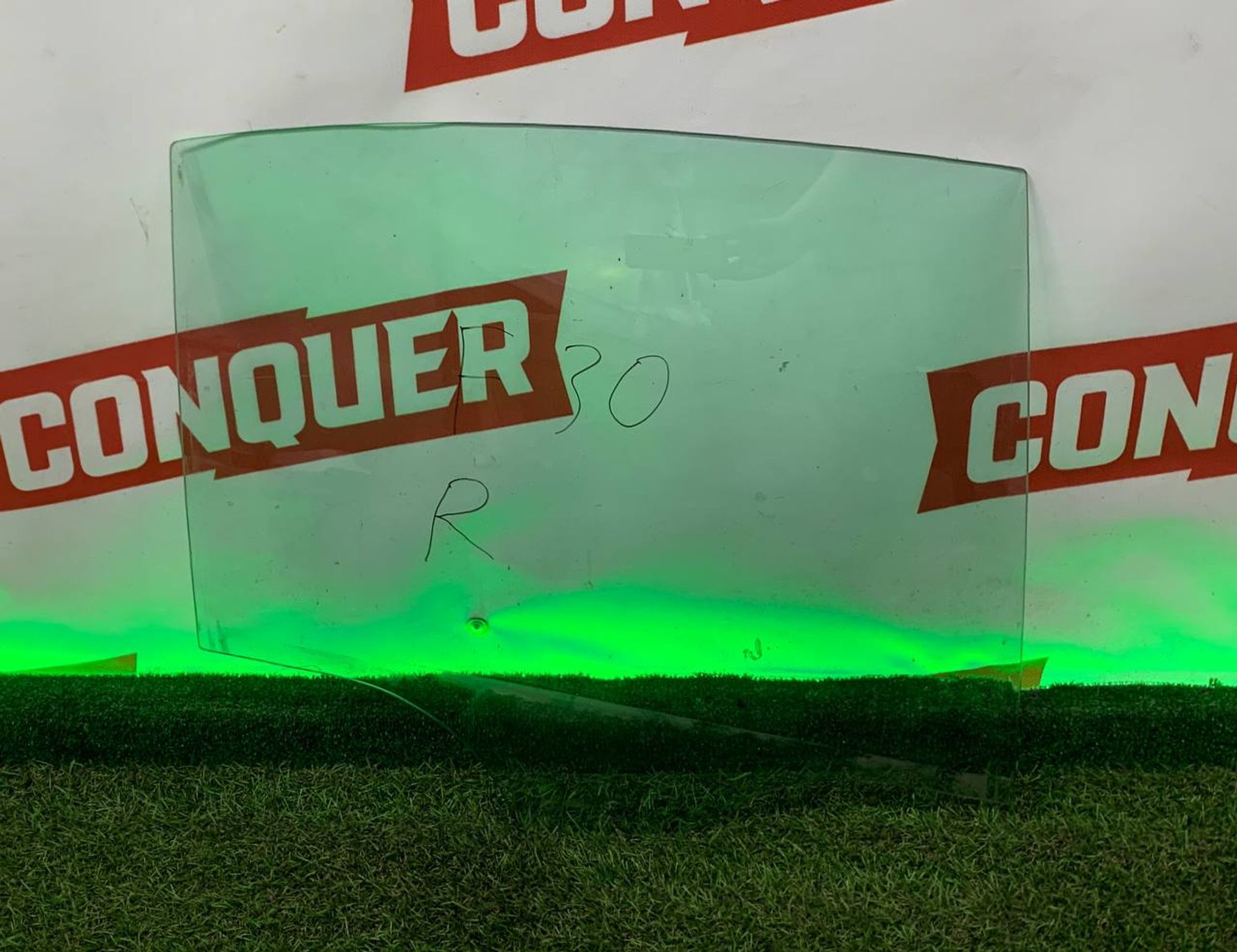 Стекло заднее правое BMW F30, 5000 рублей, Москва